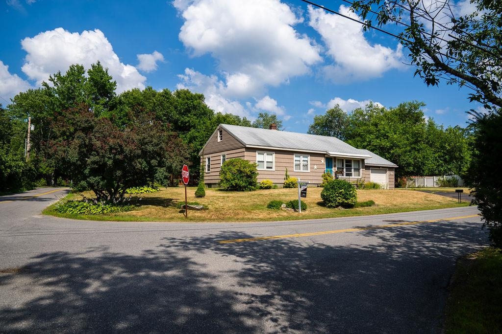 MLS 5004188: 50 Dearborn Avenue, Seabrook NH