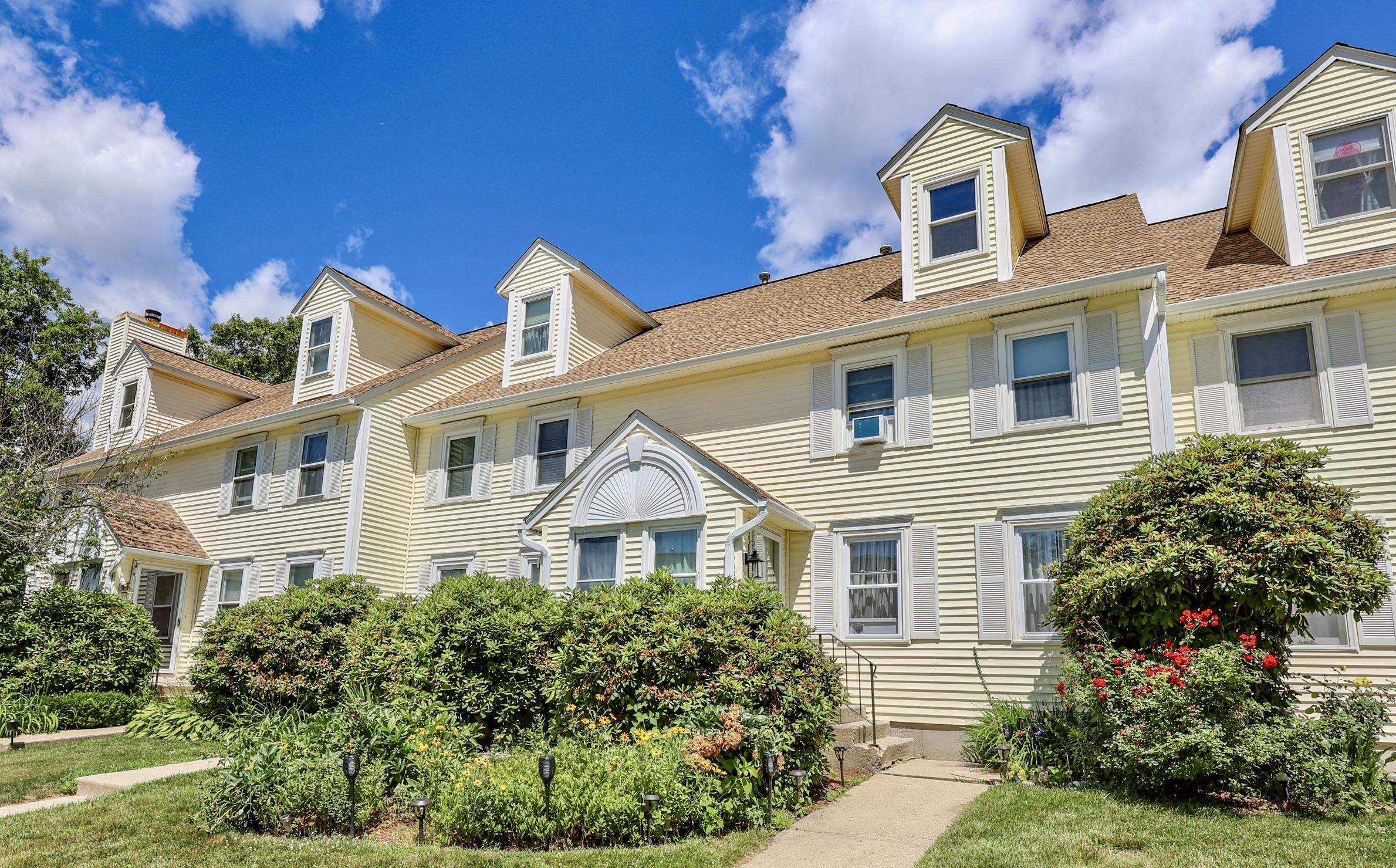 MLS 5004471: 20 Albury Stone Circle, Nashua NH