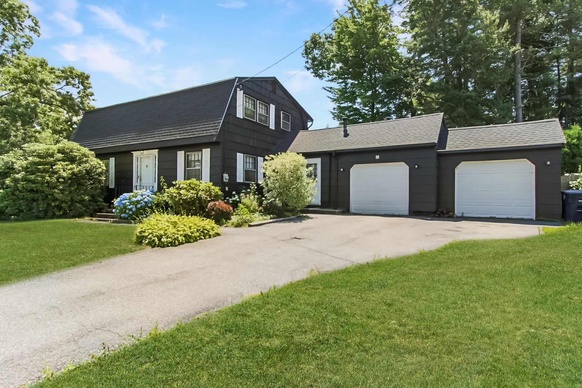 MLS 5004713: 34 Nottingham Drive, Nashua NH