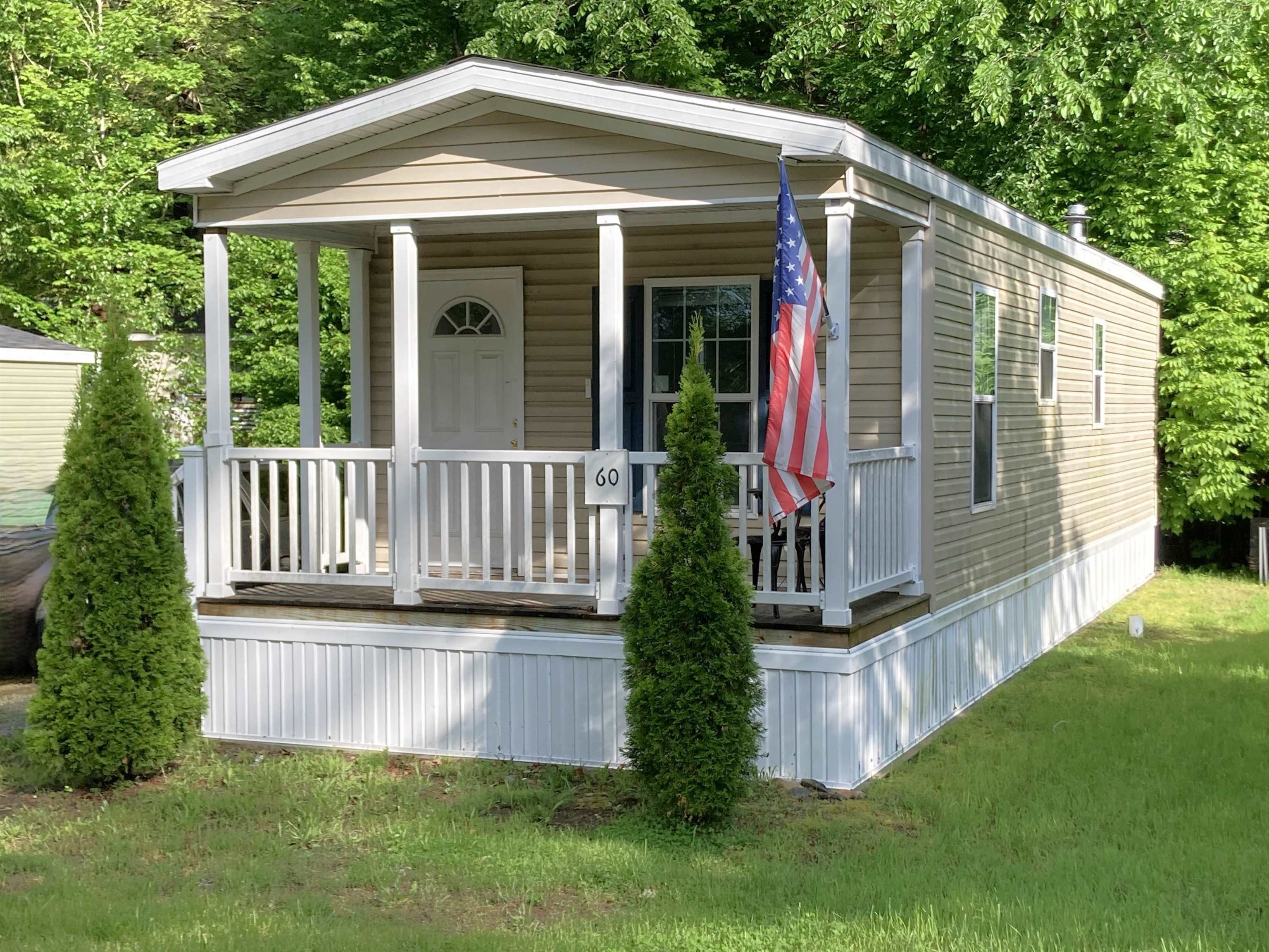 MLS 5004809: 60 Annaloro Boulevard, Danville NH