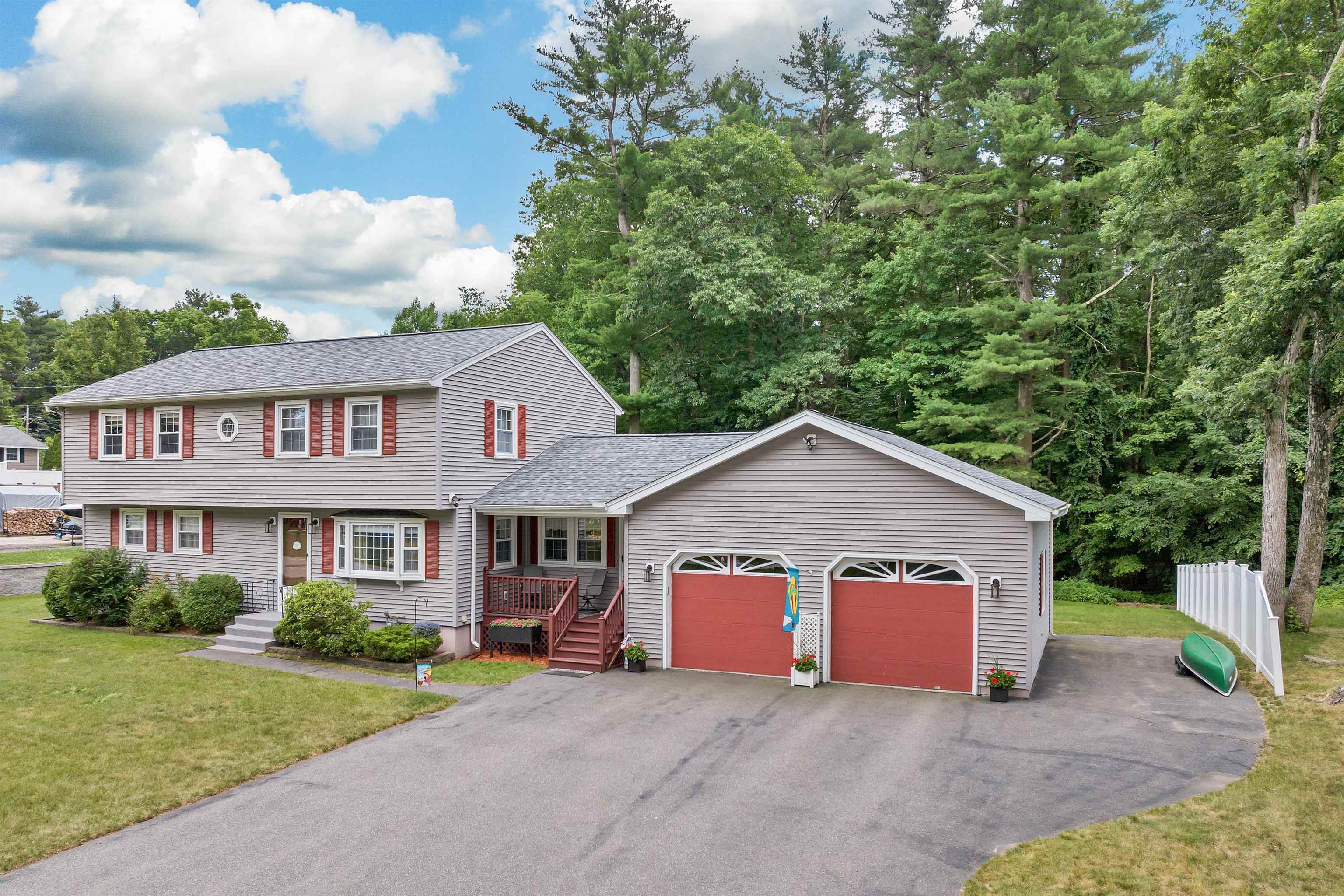 MLS 5004993: 19 Yarmouth Drive, Nashua NH