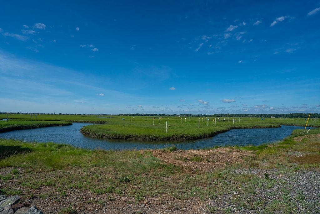 MLS 5005788: 27 Cross Beach Road, Seabrook NH