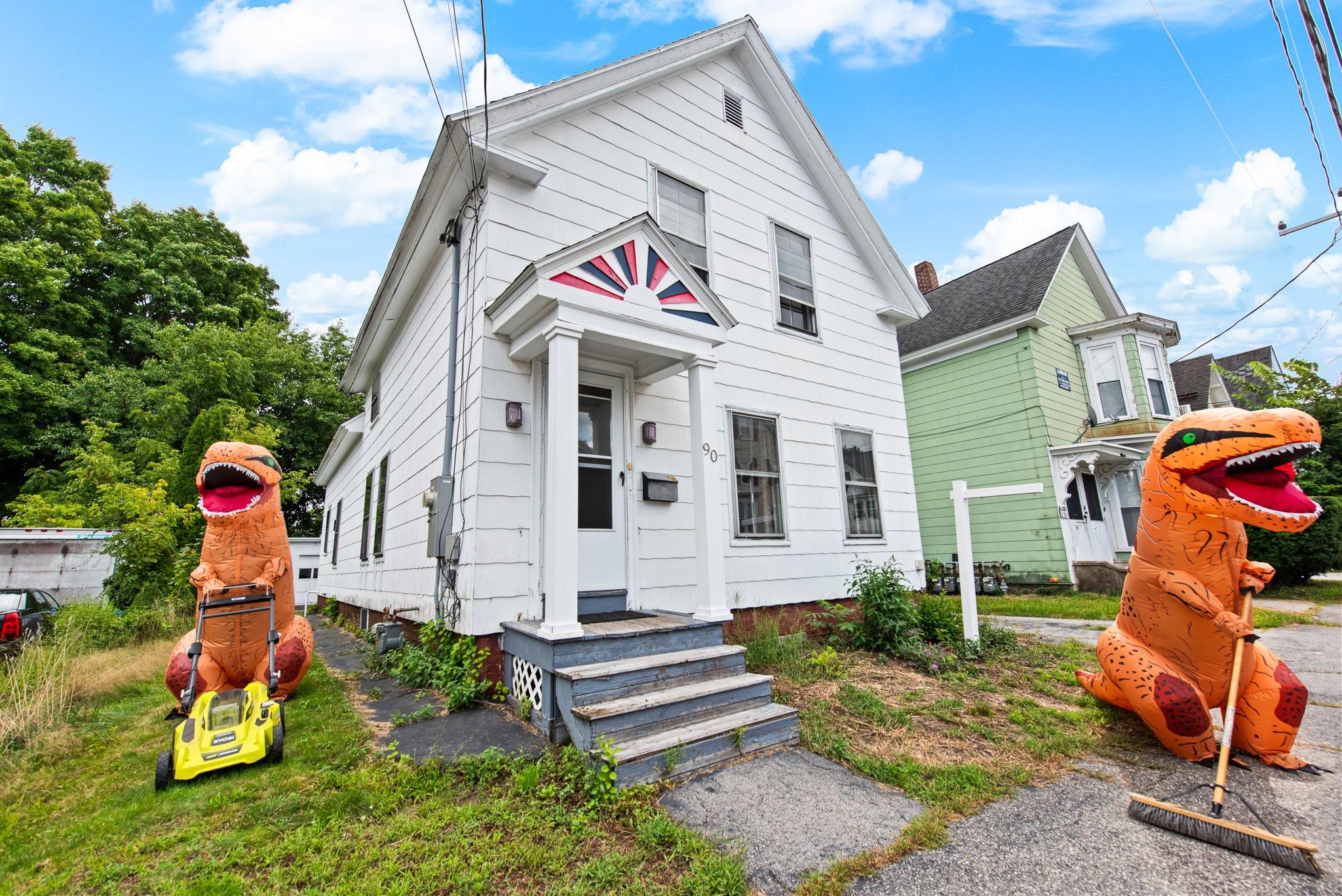 MLS 5006356: 90 Vine Street, Nashua NH