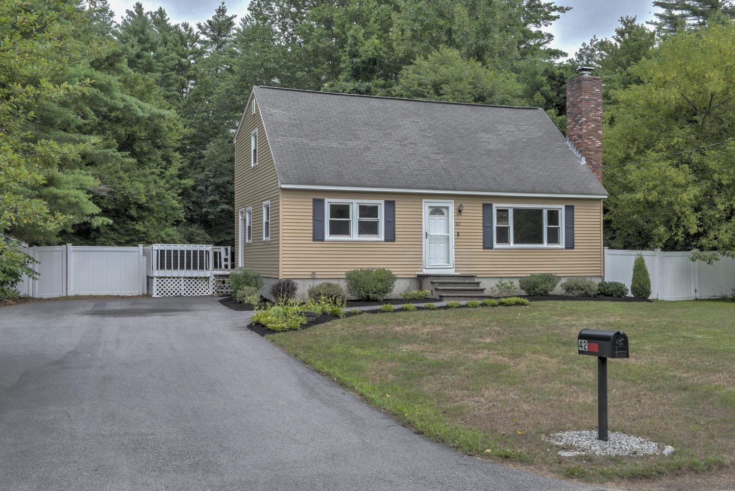 MLS 5007382: 42 Brookside Drive, Merrimack NH