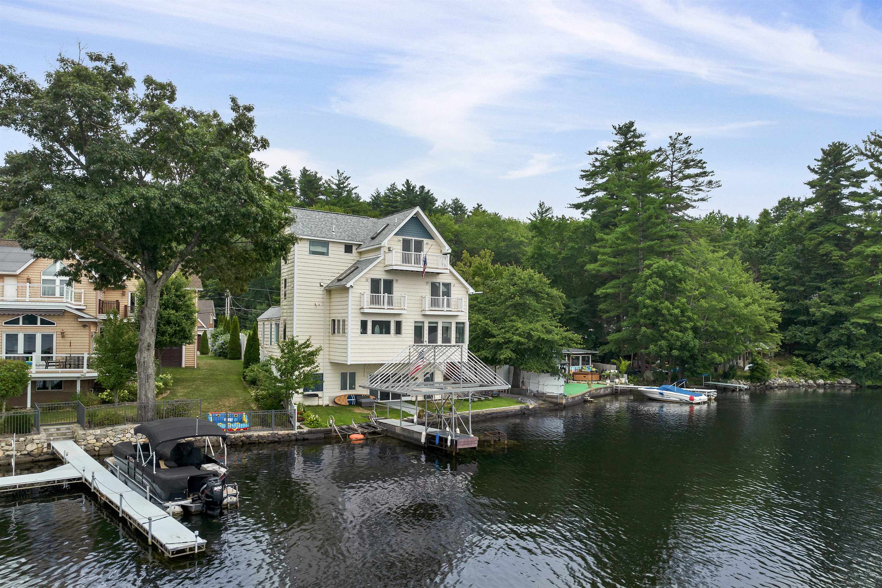 MLS 5007438: 32 Horseshoe Road, Windham NH