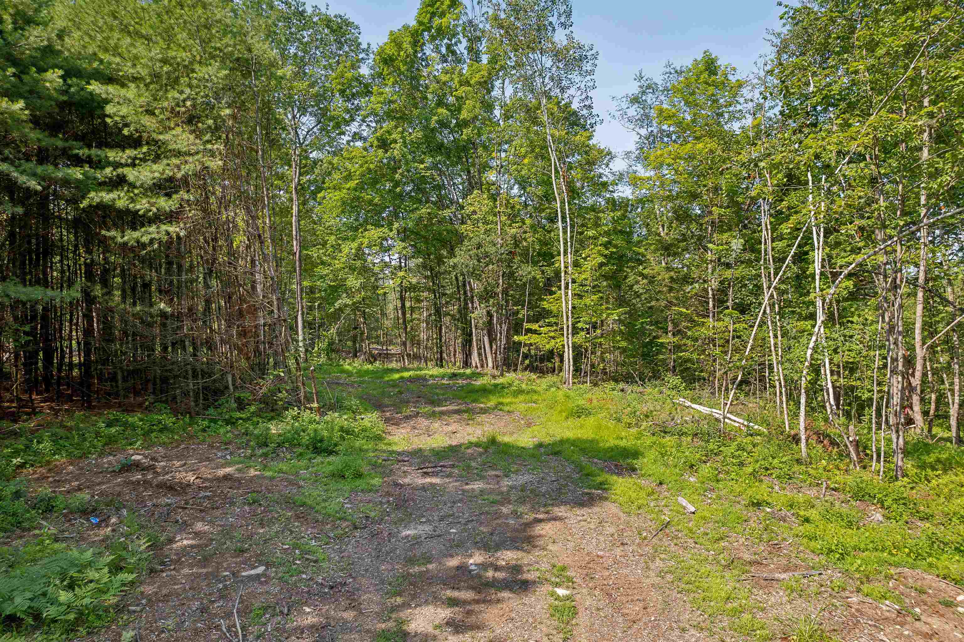 Haverhill NH Land for sale $$154,000 | 11.24 Acres  | Price Per Acre $0 