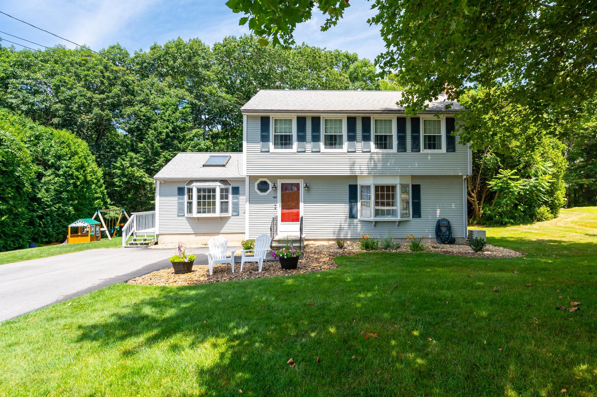 MLS 5007527: 19 Macdonald Drive, Nashua NH