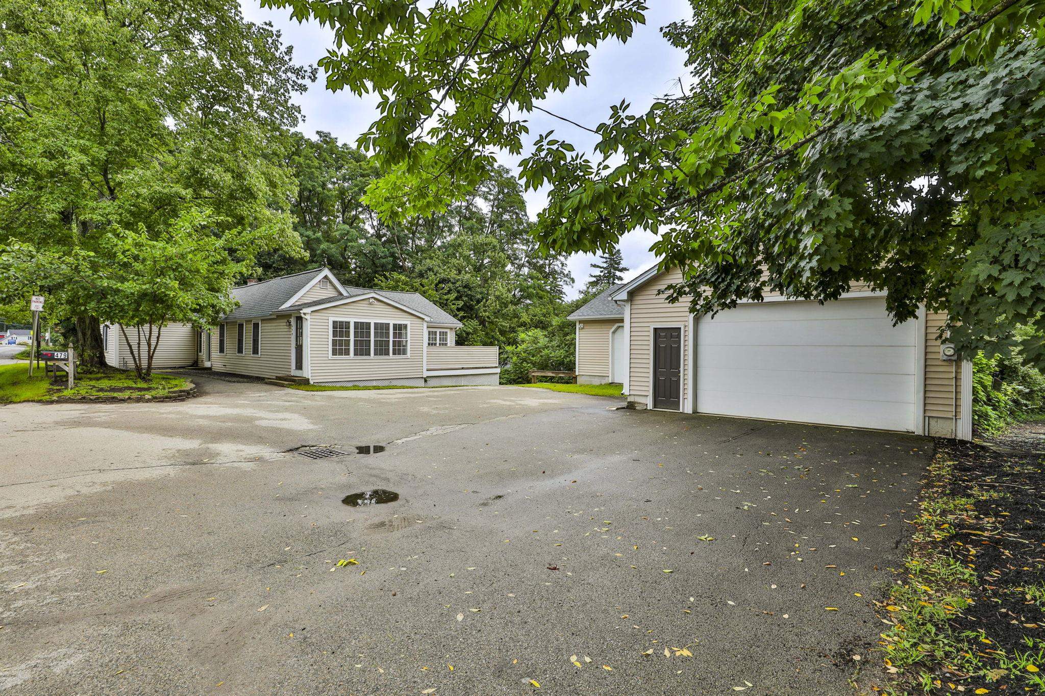 MLS 5008467: 479 Daniel Webster Highway, Merrimack NH