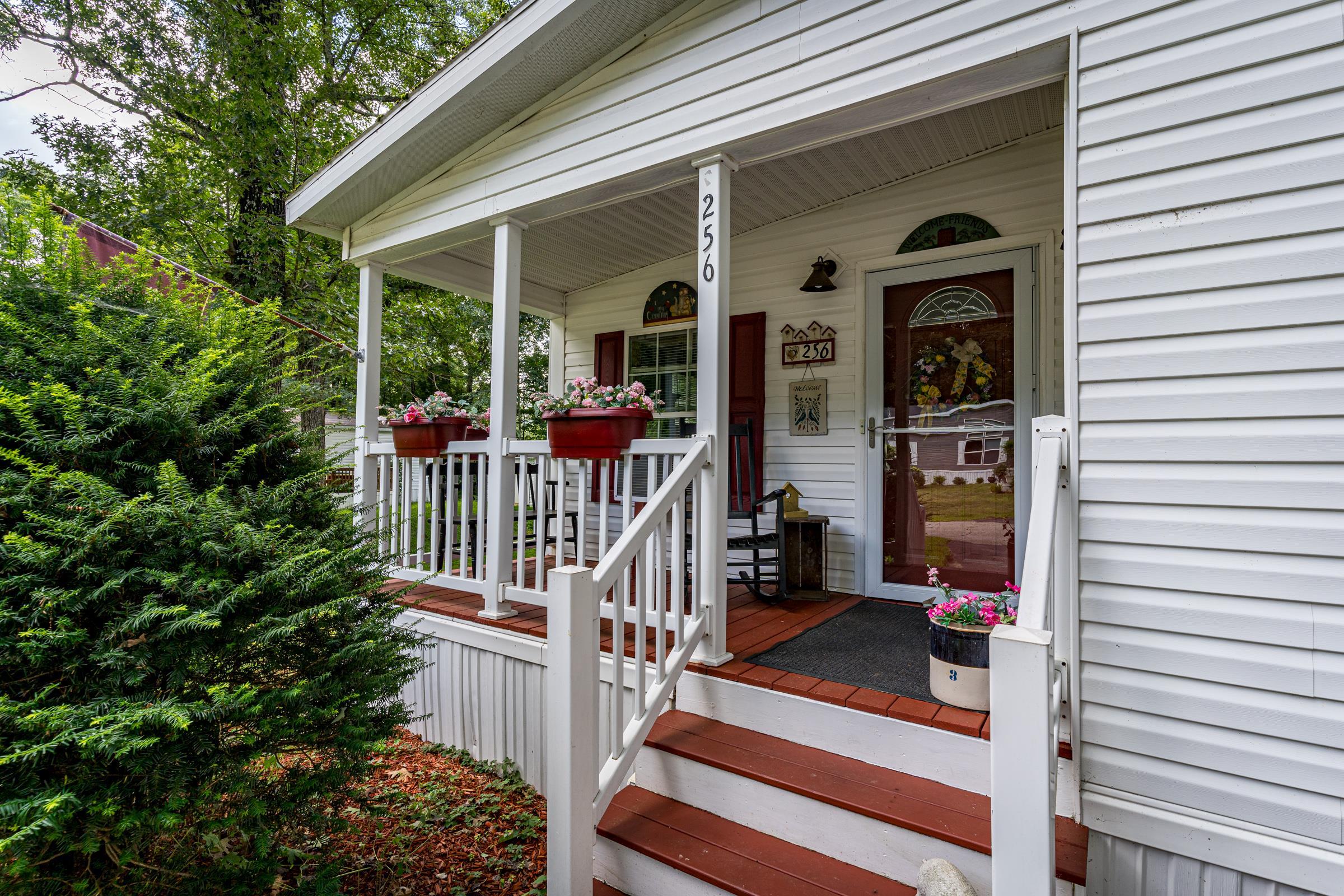 MLS 5009357: 256 Emerald Drive, Barrington NH