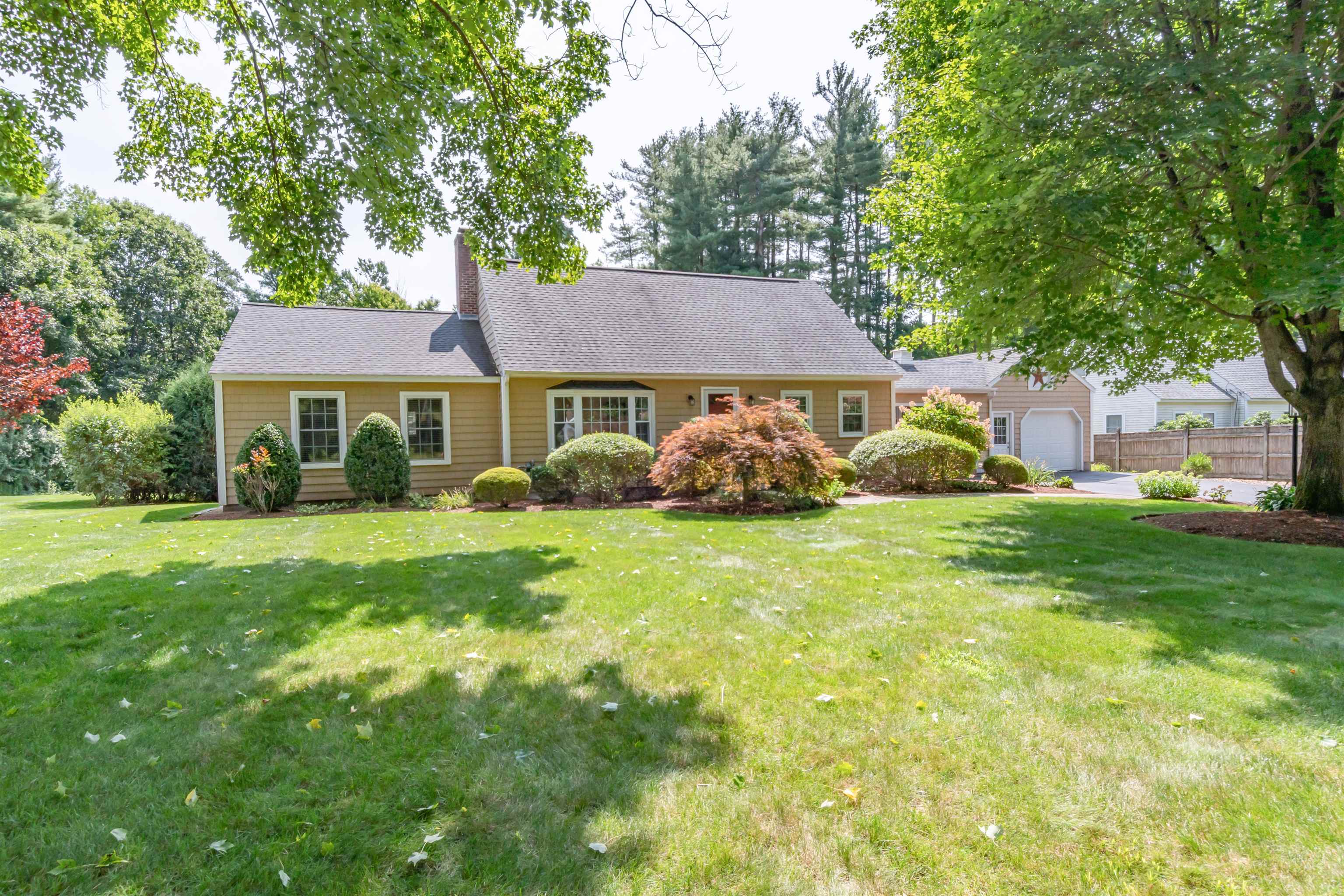 MLS 5009791: 66 New Searles Road, Nashua NH