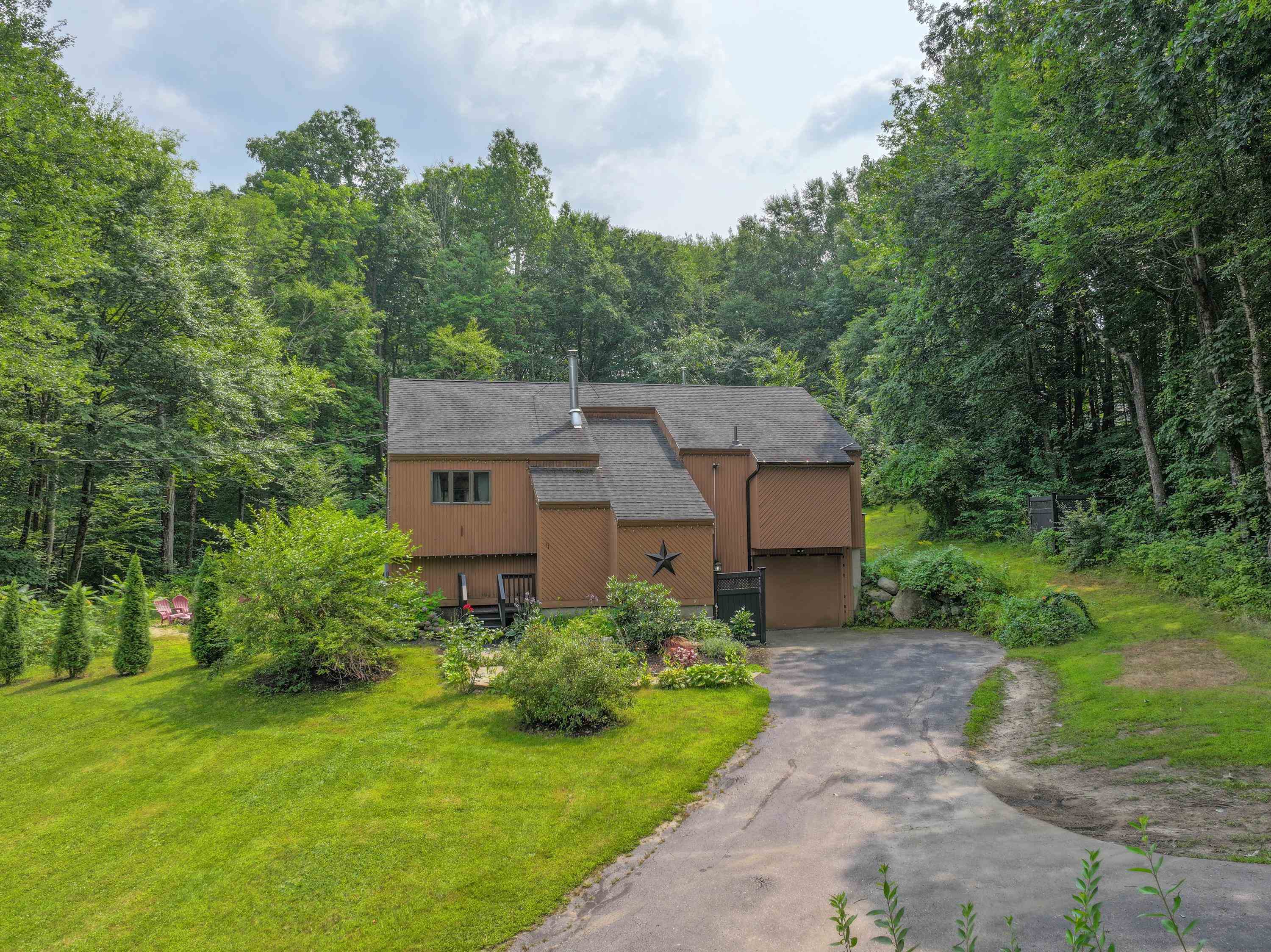 MLS 5009804: 11 Redfield Circle, Derry NH