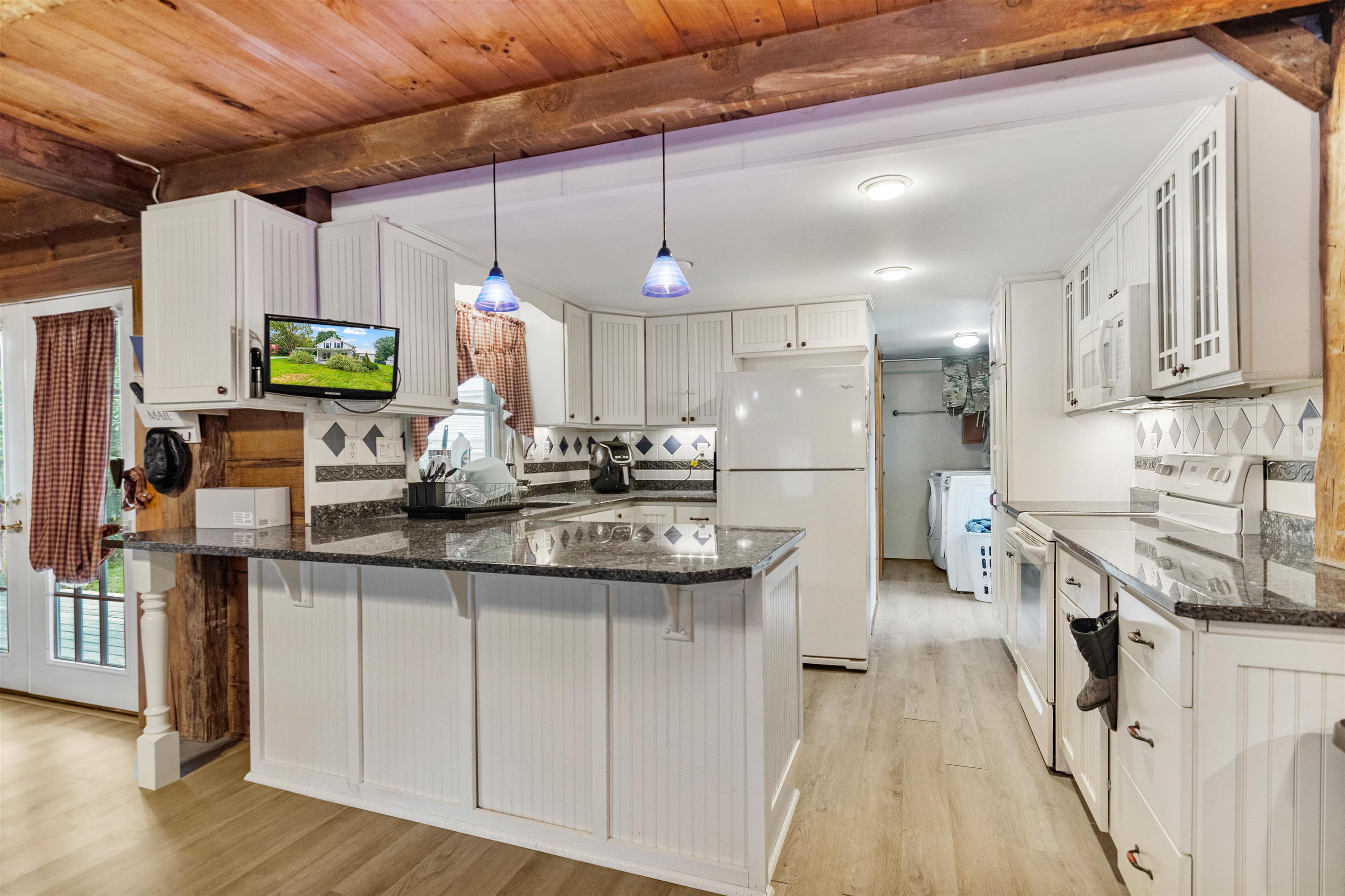 Homes for sale in Highgate, VT | 14 School St, Highgate, VT 05459 | MLS# 5010663