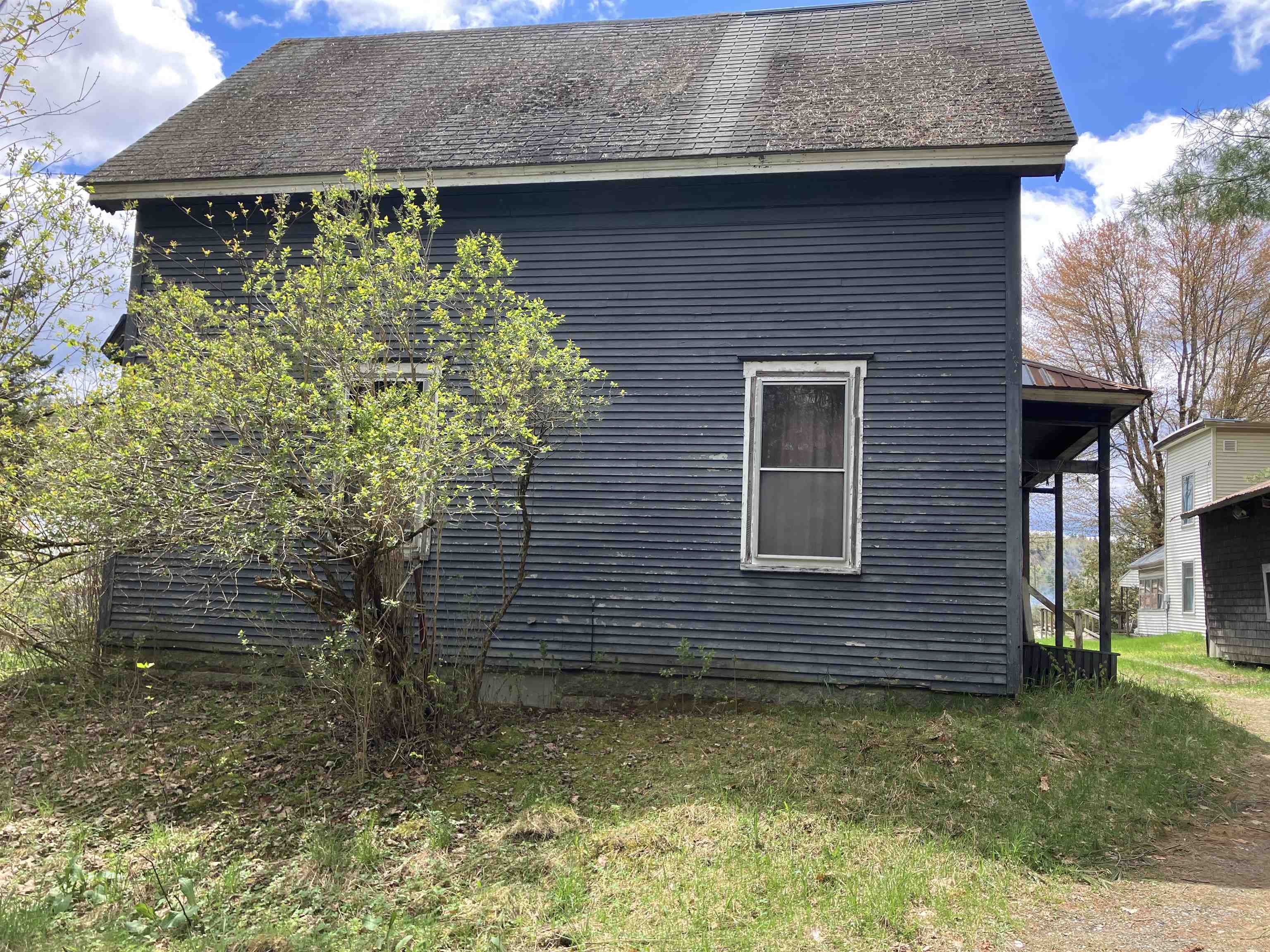 Homes for sale in Hardwick, VT | 77 Buffalo St, Hardwick, VT 05843 | MLS# 5011727