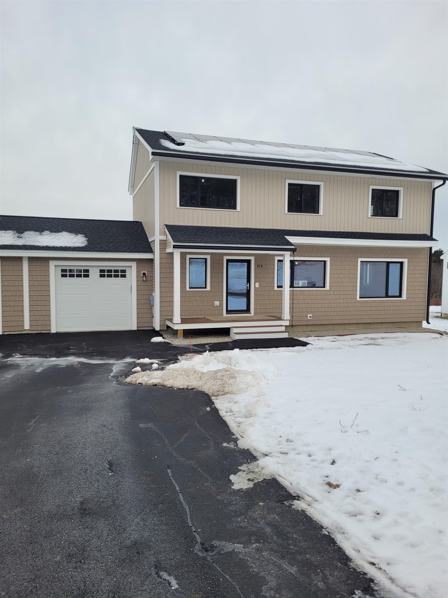 Homes for sale in Hudson, NH | 21 Windsor Ln #A, Hudson, NH 03051 | MLS# 5013010