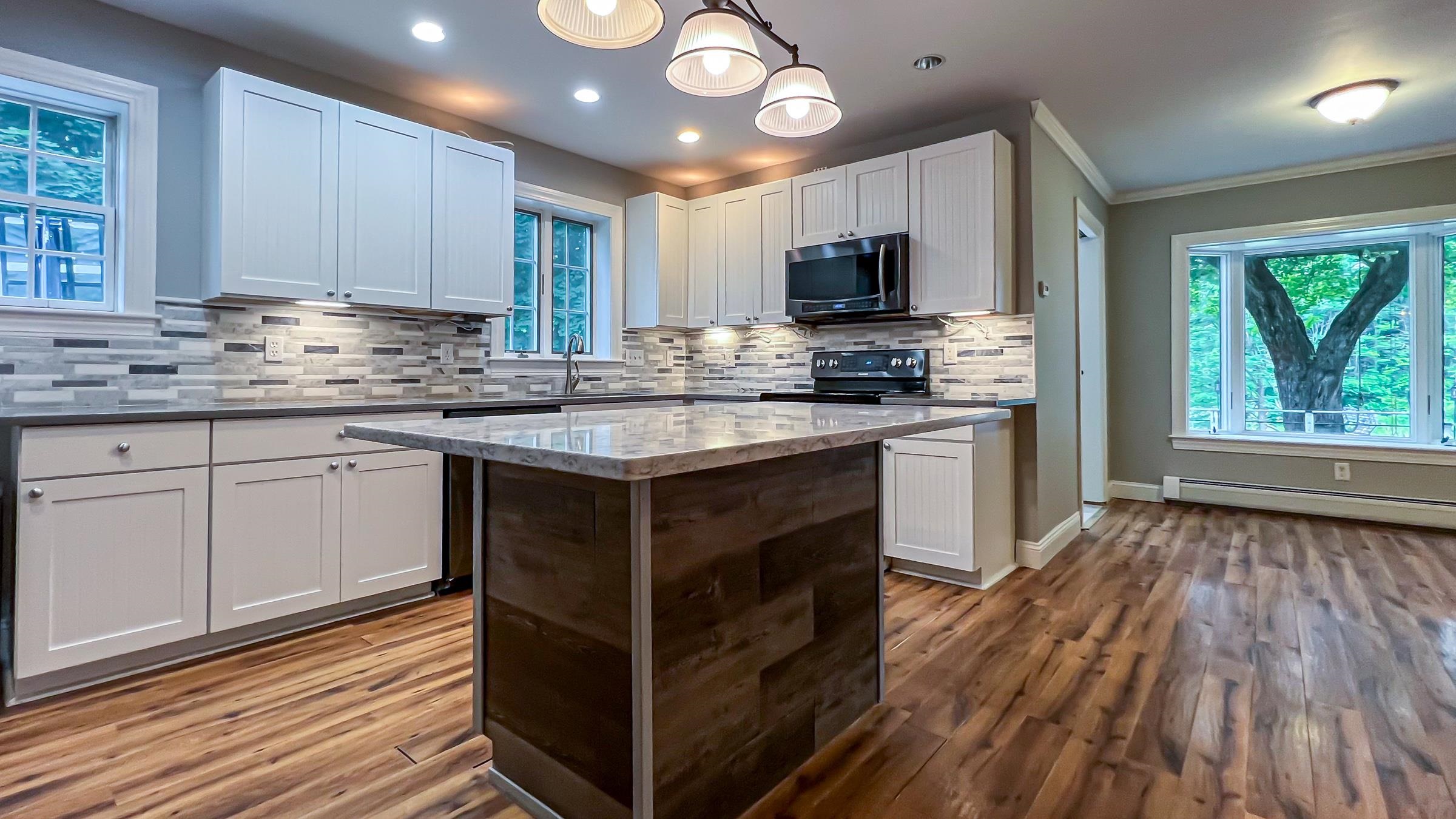 MLS 5013844: 14 Hobart Street-Unit B, Exeter NH