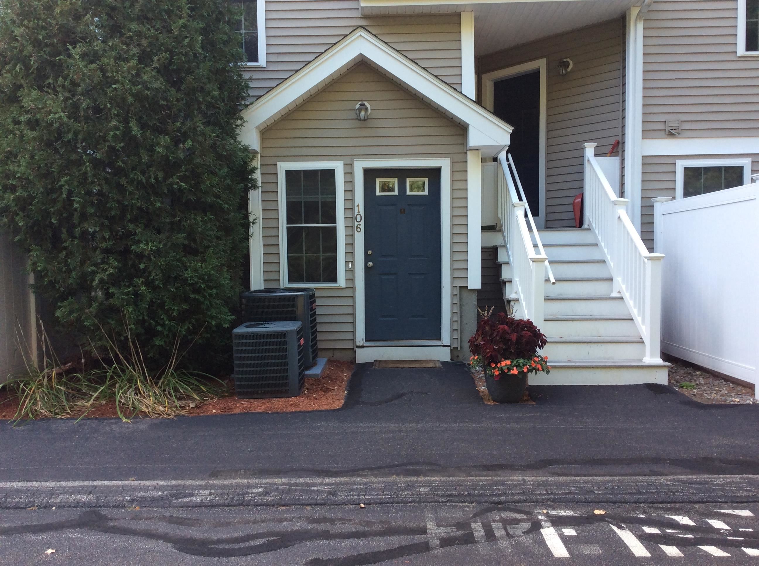 MLS 5016081: 1 Maple Ridge Drive-Unit 106, Merrimack NH