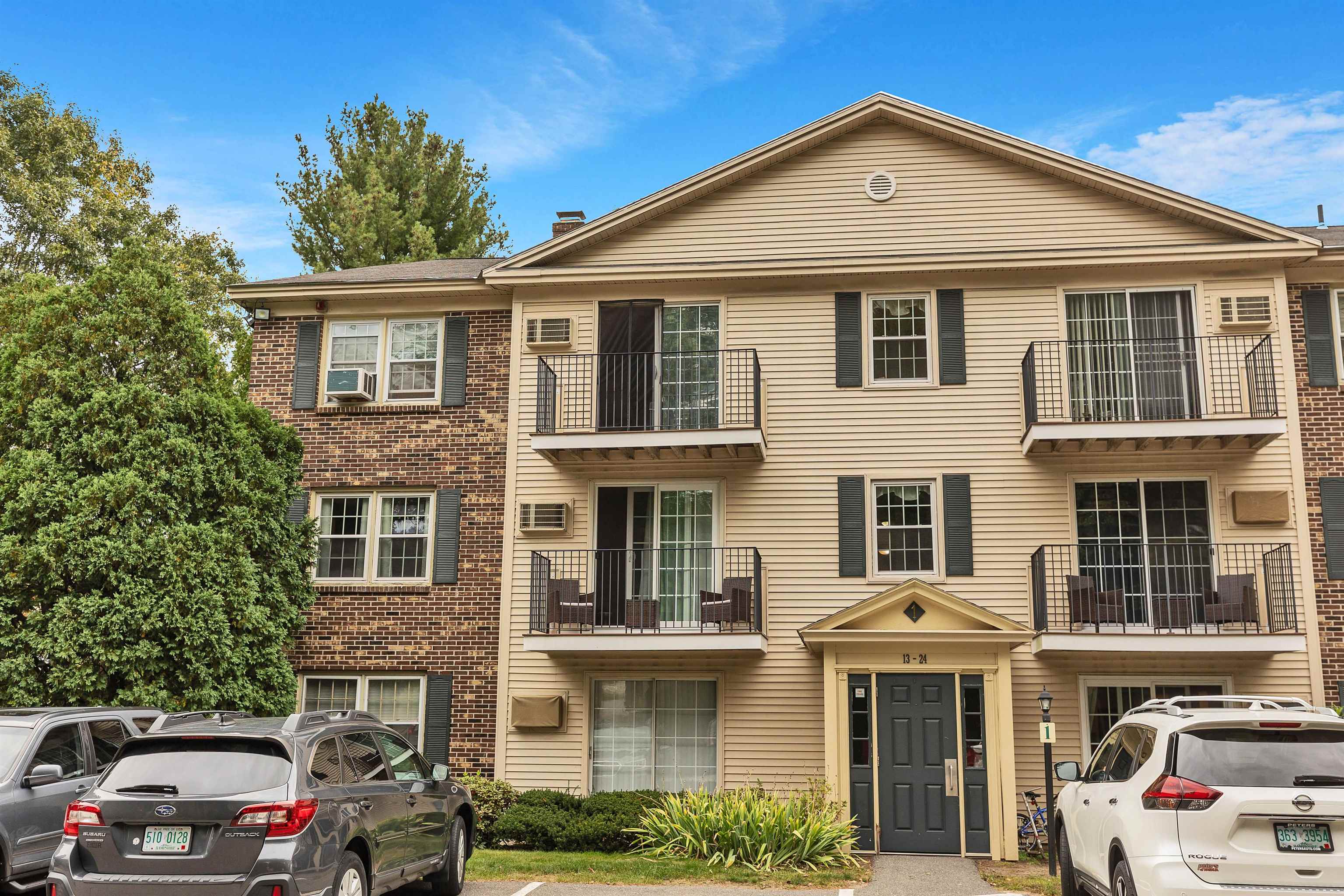 MLS 5017026: 1 Bittersweet Road-Unit 24, Nashua NH