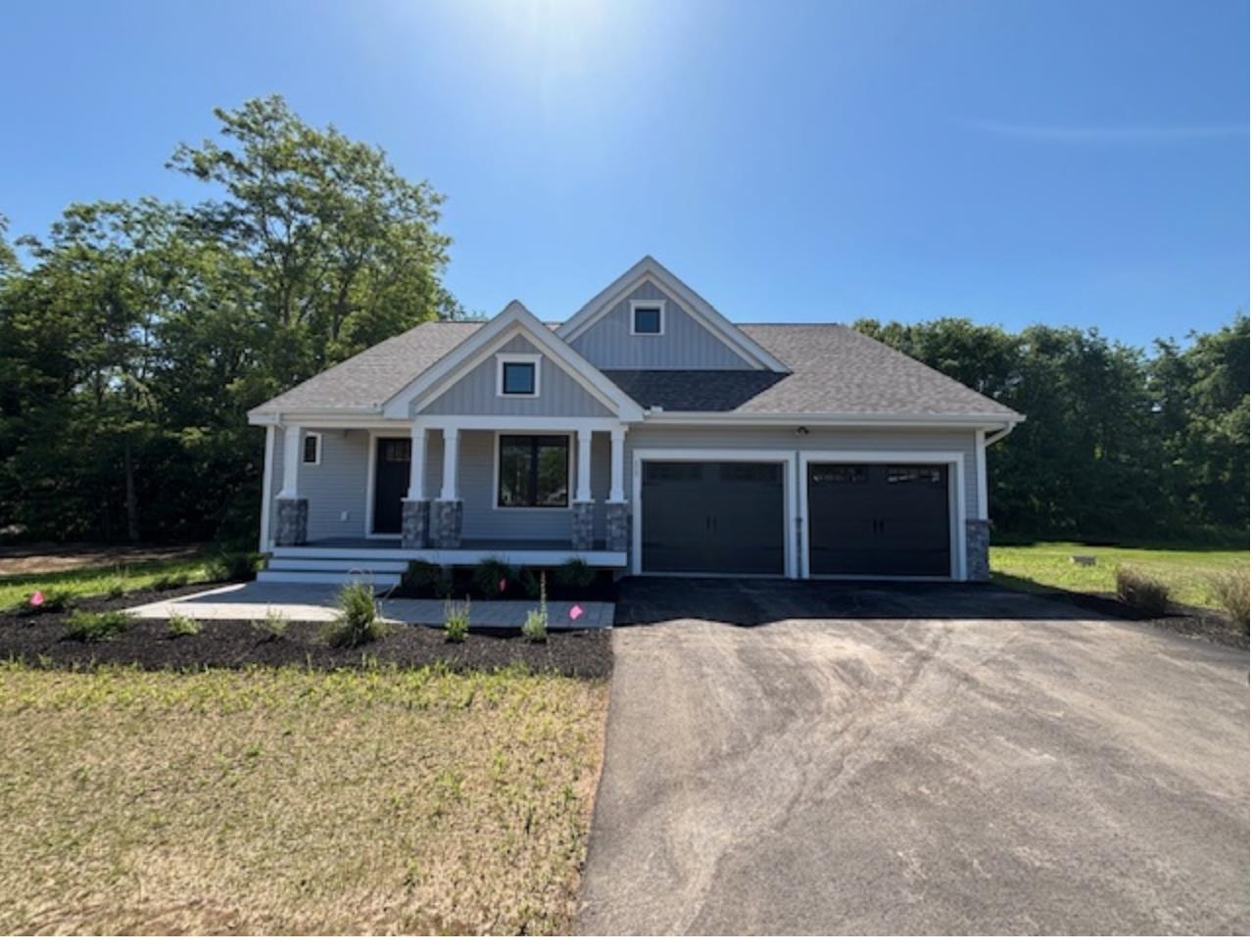 MLS 5017677: 11 Taylor Circle-Unit 7, Brentwood NH