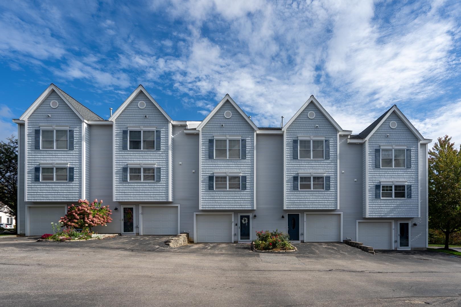 MLS 5017799: 180 Drakeside Road-Unit 9, Hampton NH