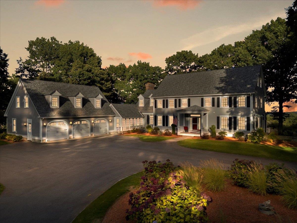 MLS 5018668: 5 Eastview Road, Derry NH