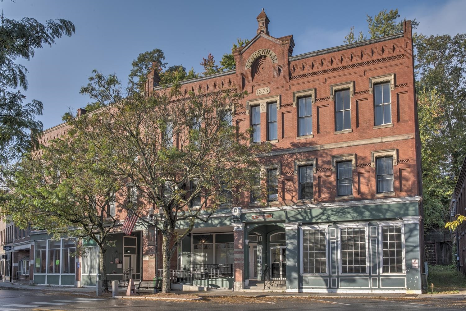 VILLAGE OF BELLOWS FALLS IN TOWN OF ROCKINGHAM VT Commercial Property for sale $$799,000 | $36 per sq.ft.