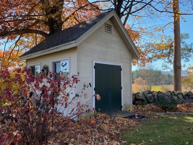 44 Pleasant View Rd, Bradford, NH 03221