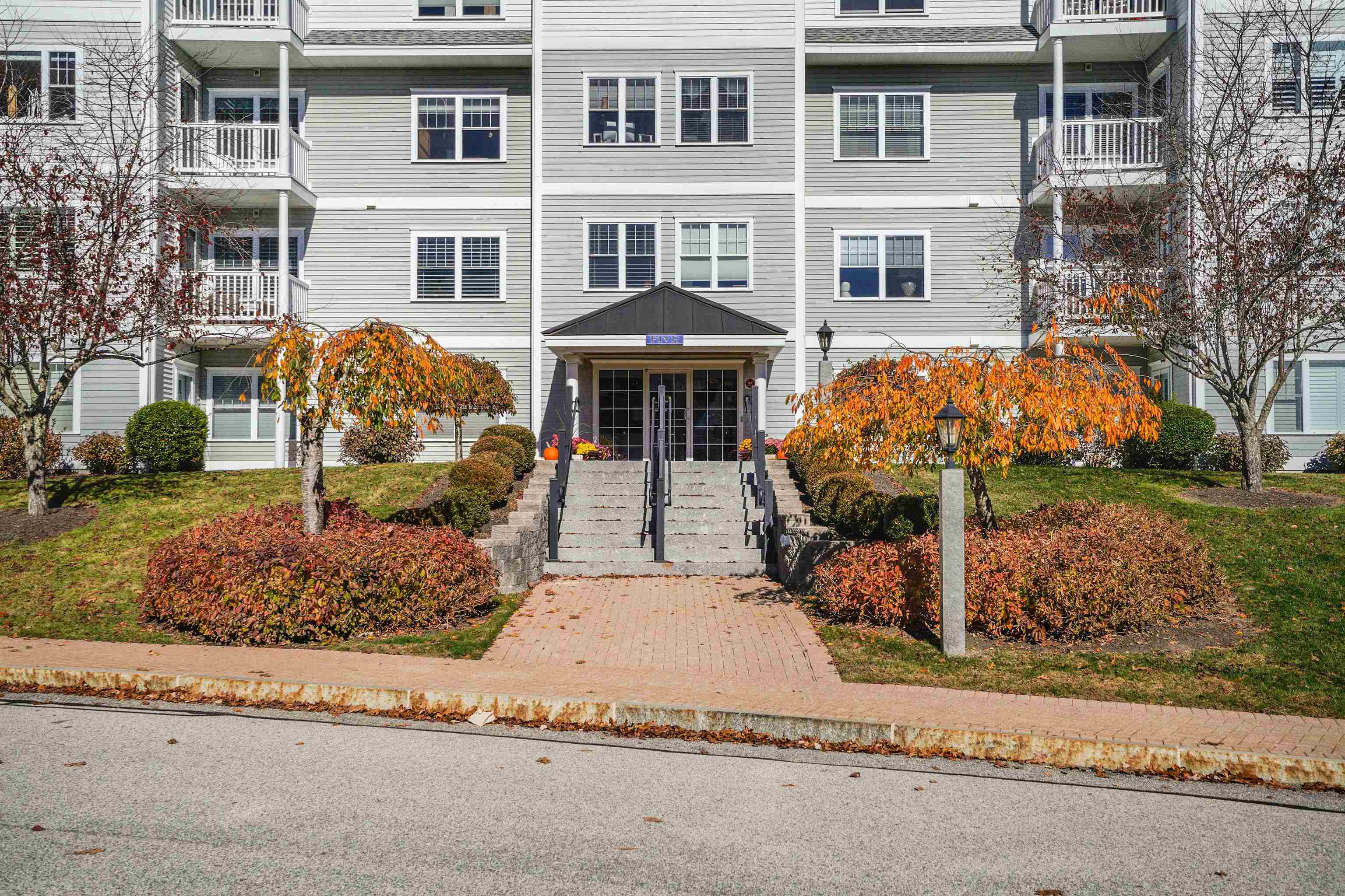 MLS 5020500: 5 Sterling Hill Lane-Unit 534, Exeter NH
