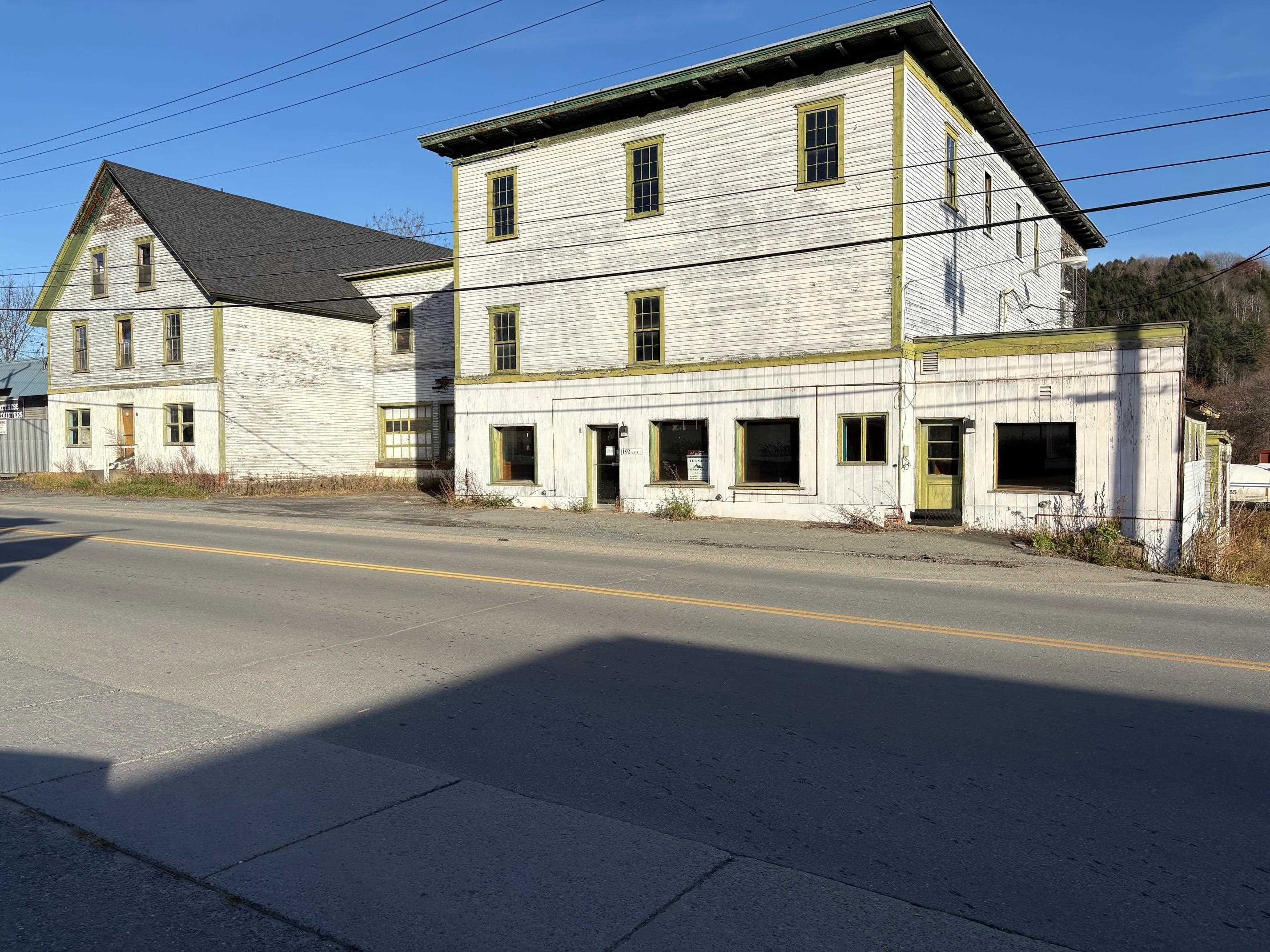 St. Johnsbury VT Commercial Property for sale $$225,000 $10 per sq.ft.