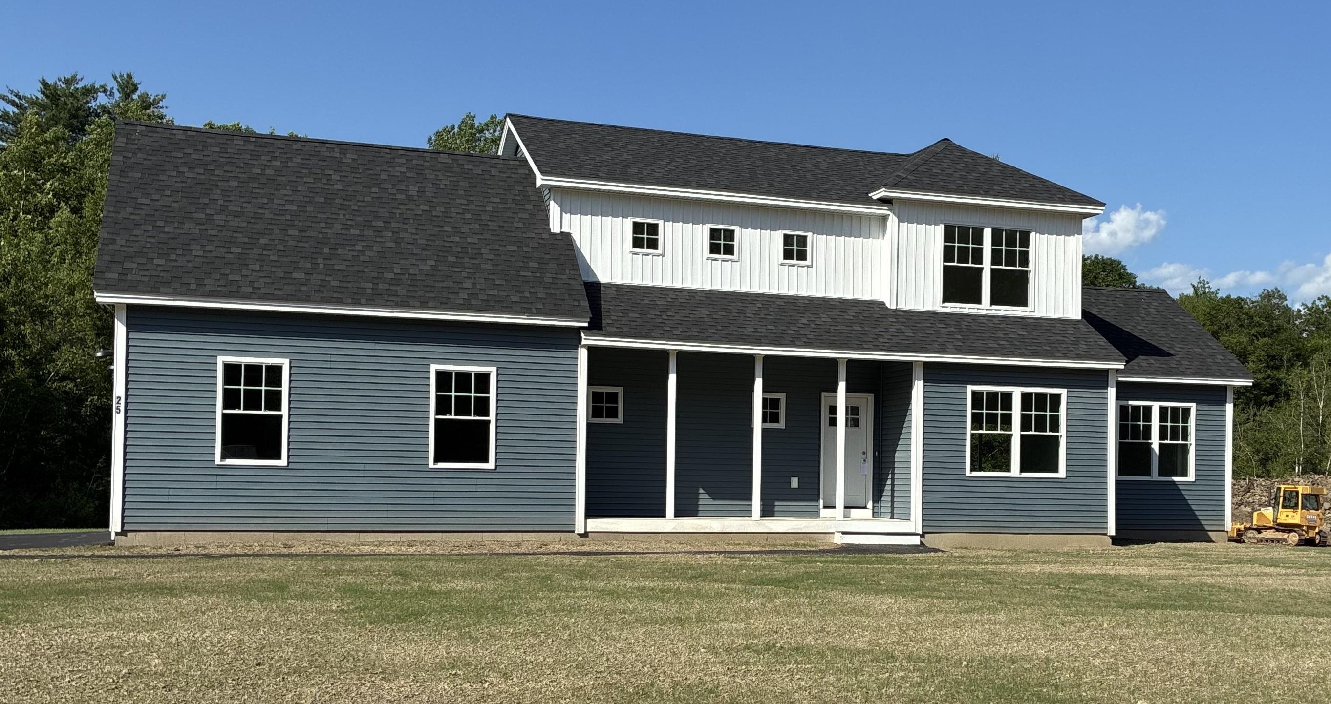 MLS 5021553: 25 Pebble Court-Unit 4, Barrington NH