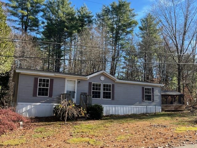 MLS 5022172: 19 Elizabeth Road, Sandown NH