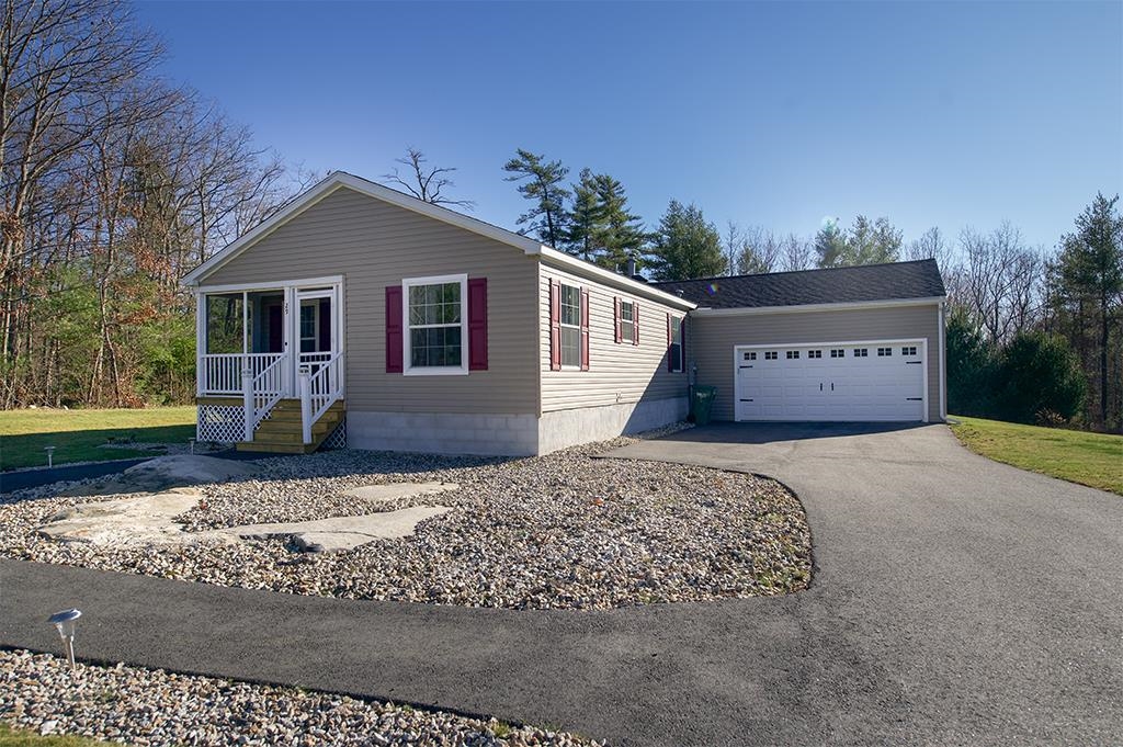 MLS 5022431: 29 Sharon Way-Unit 55, Fremont NH