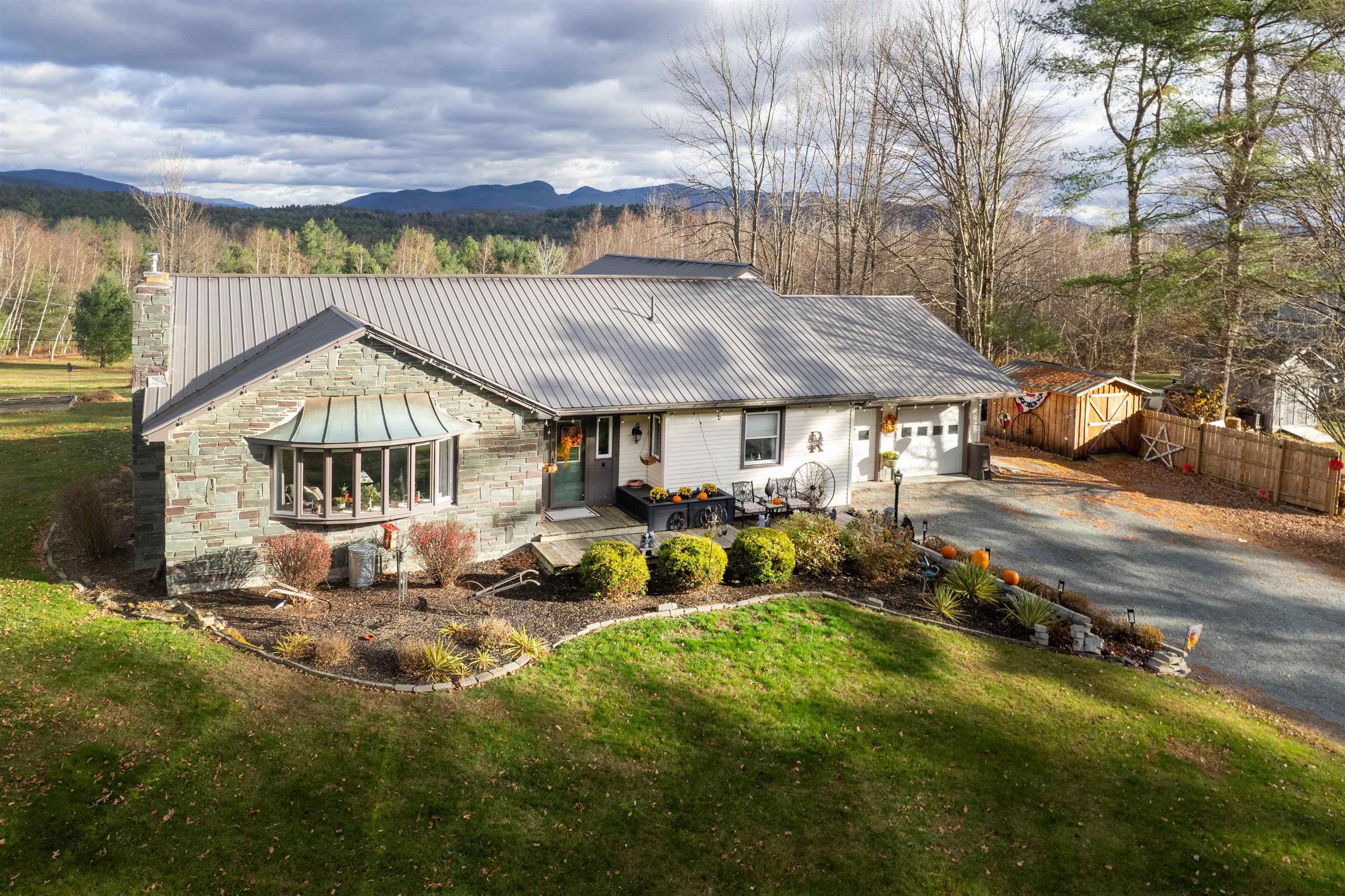 Castleton VT Home for sale $$499,000 $194 per sq.ft.