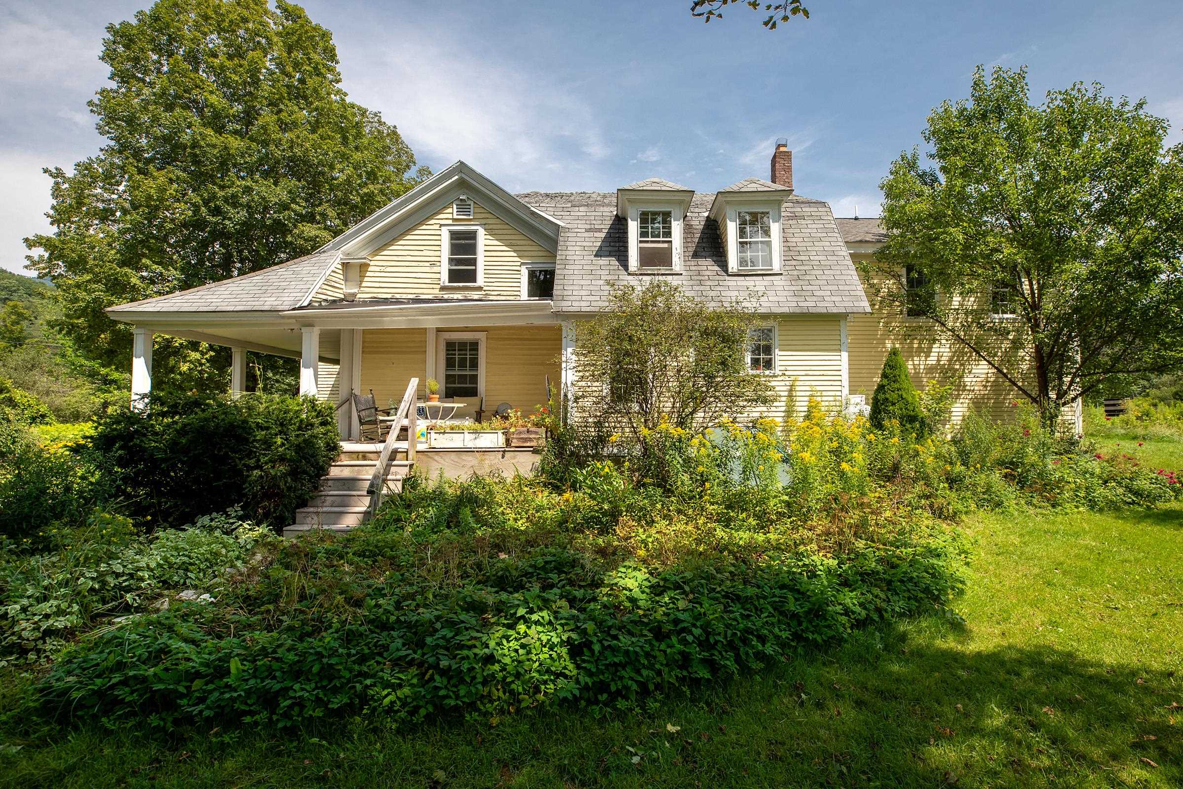 Homes for sale in Dorset, VT | 120 Village St, Dorset, VT 05253 | MLS# 5023329