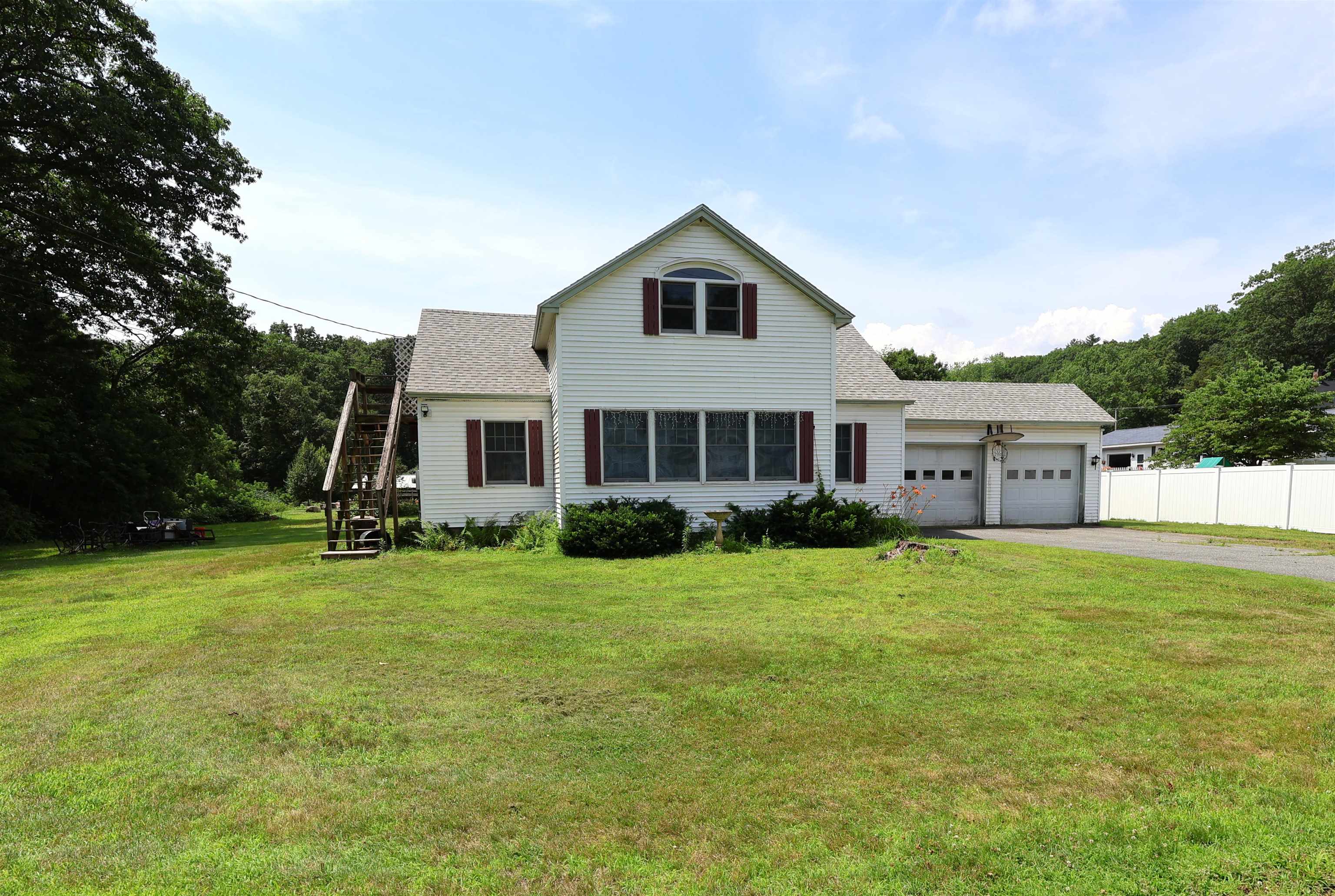 VILLAGE OF WILDER IN TOWN OF HARTFORD VT Multi Family for sale $$419,000 | $229 per sq.ft.