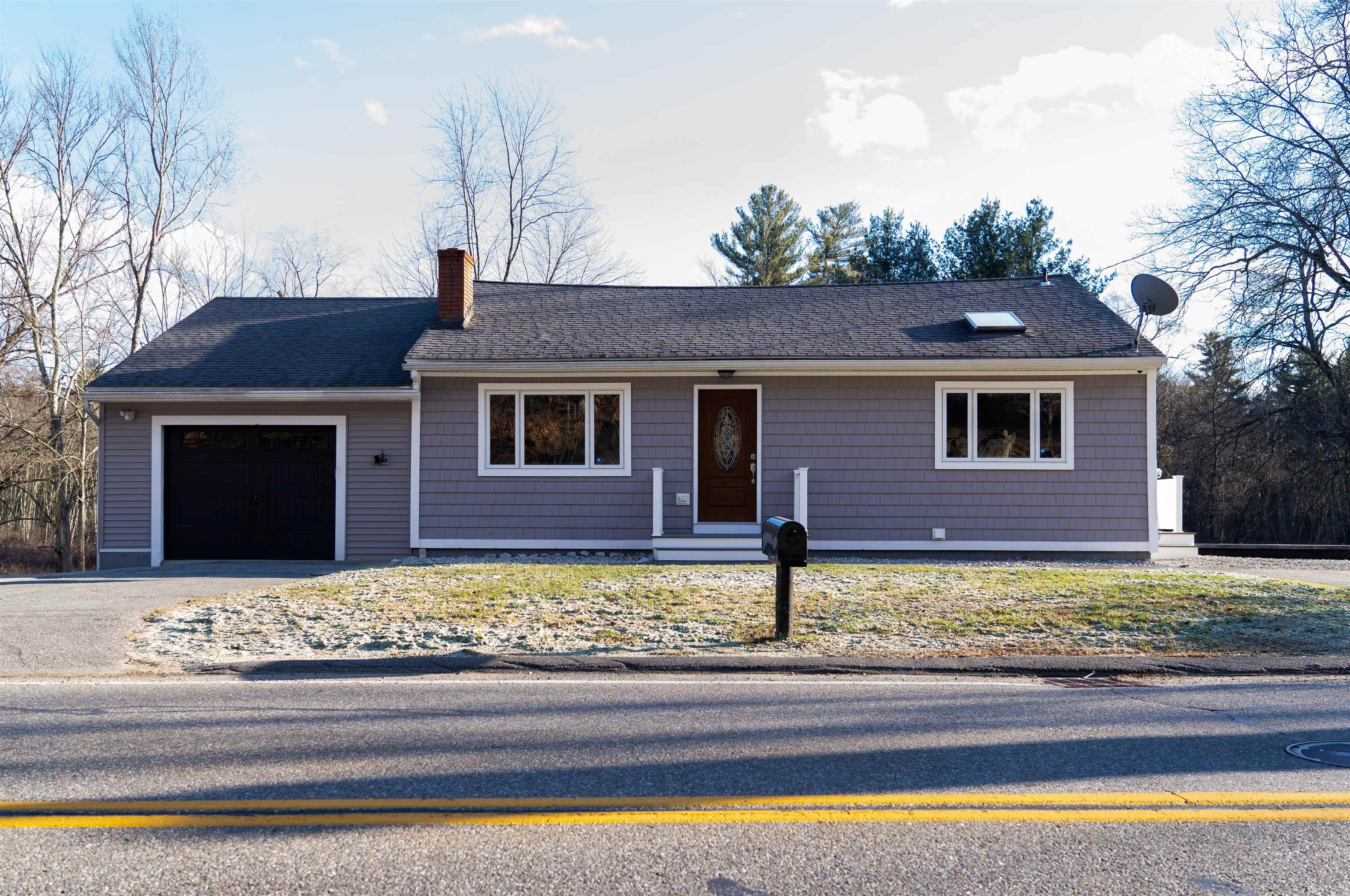 MLS 5024069: 11 Cluff Road, Salem NH