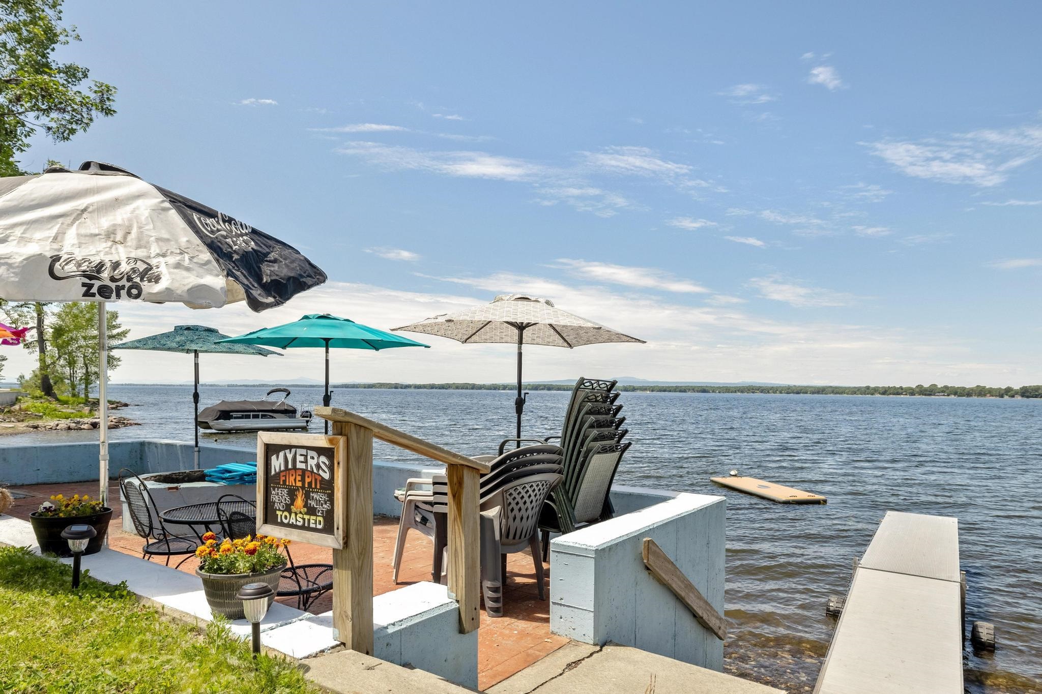 Homes for sale in Isle La Motte, VT | 1815 West Shore Rd, Isle La Motte, VT 05463 | MLS# 5024206