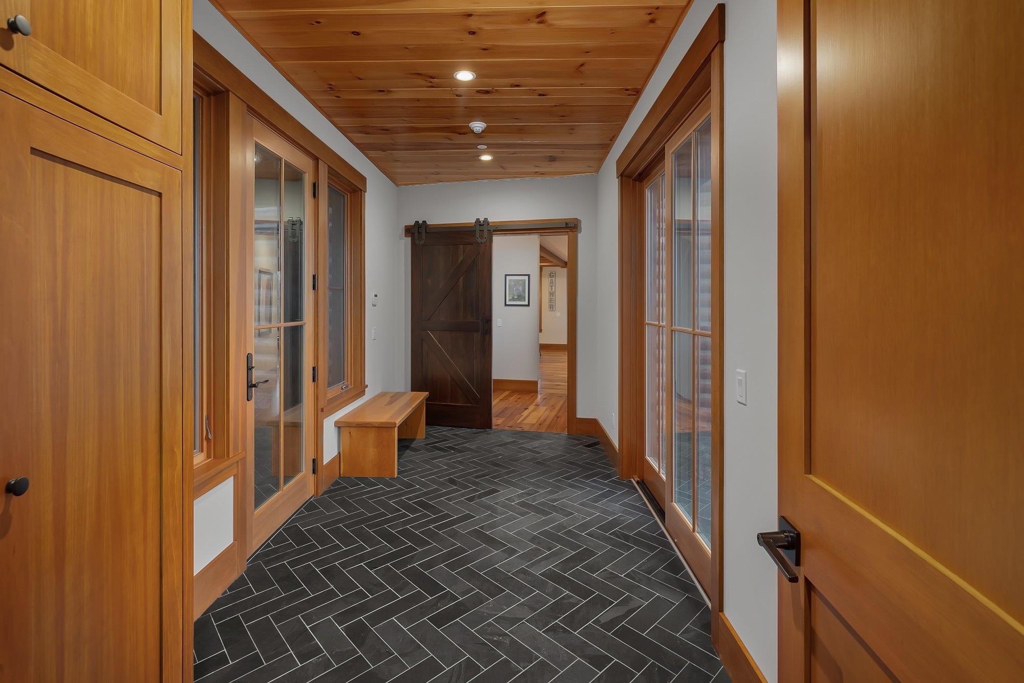 Common entry 22448646