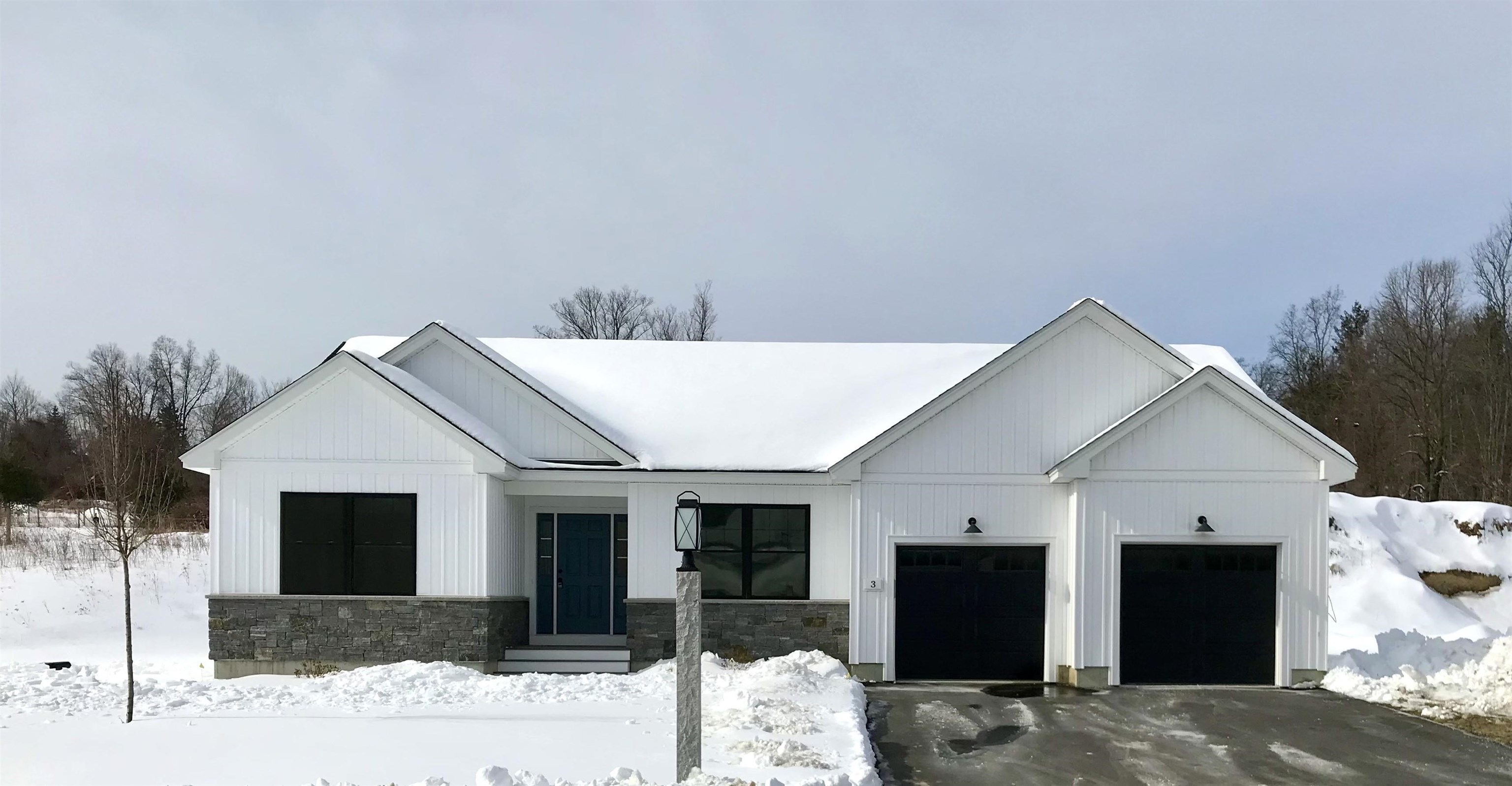 MLS 5025775: 3 Robin Way-Unit Lot 1, Chester NH