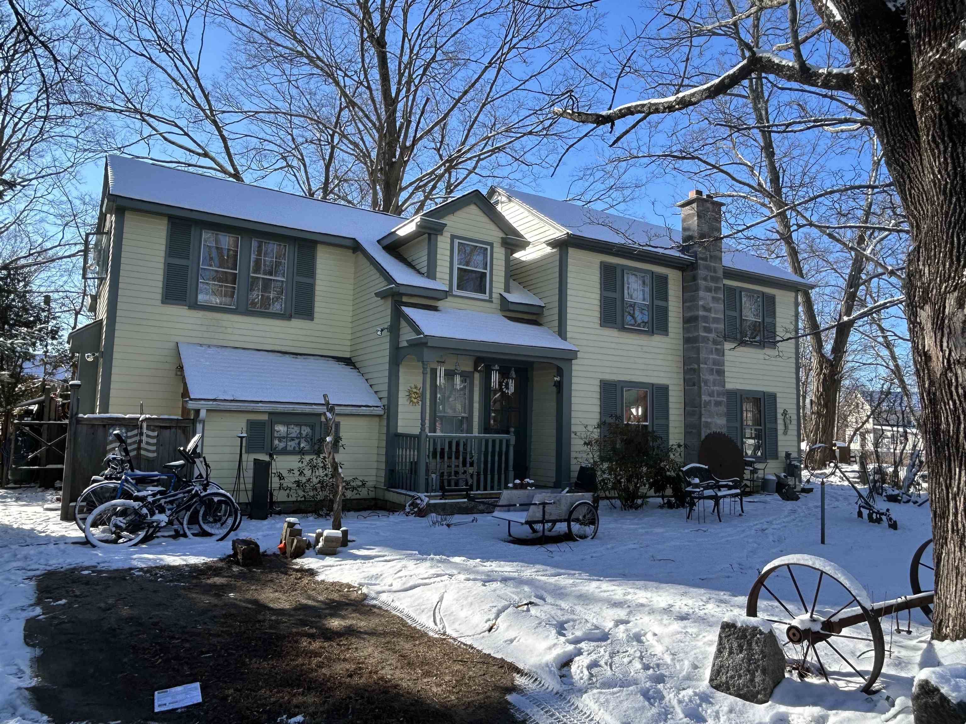 MLS 5025841: 25 Kossuth Street, Exeter NH