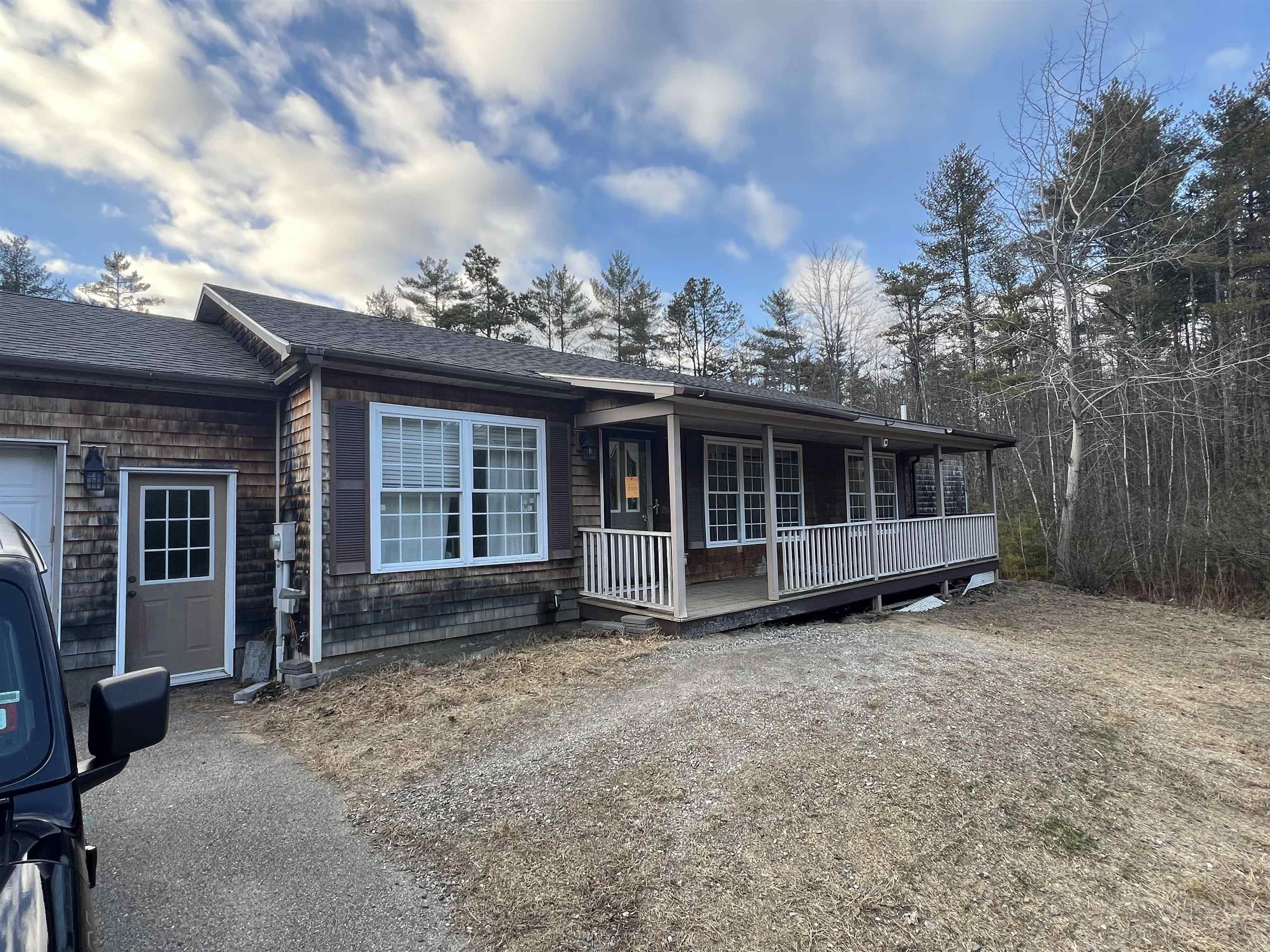 MLS 5026184: 20 lee Road, Barrington NH