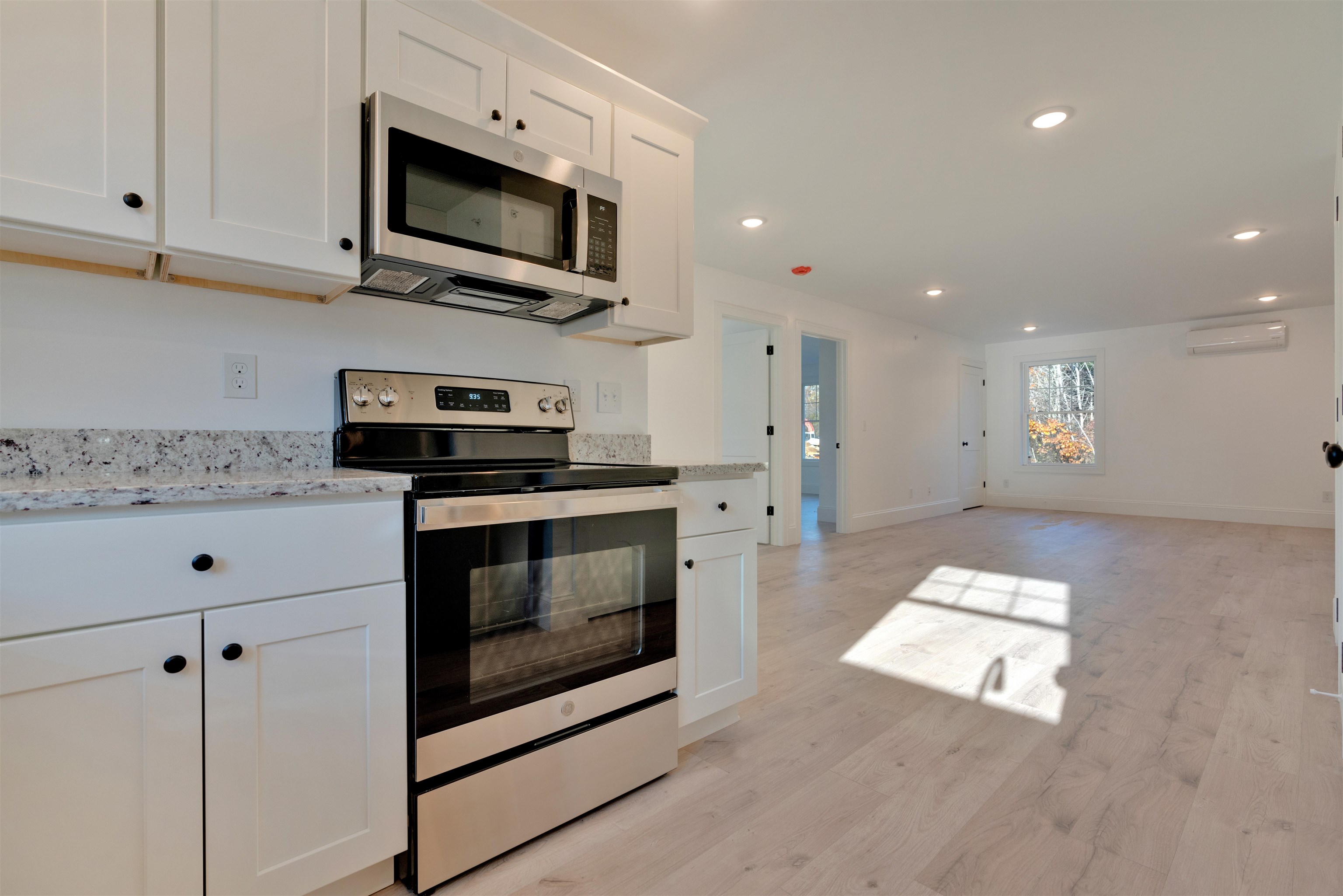 Homes for sale in Rochester, NH | 13 Miami Way #B, Rochester, NH 03867 | MLS# 5026228