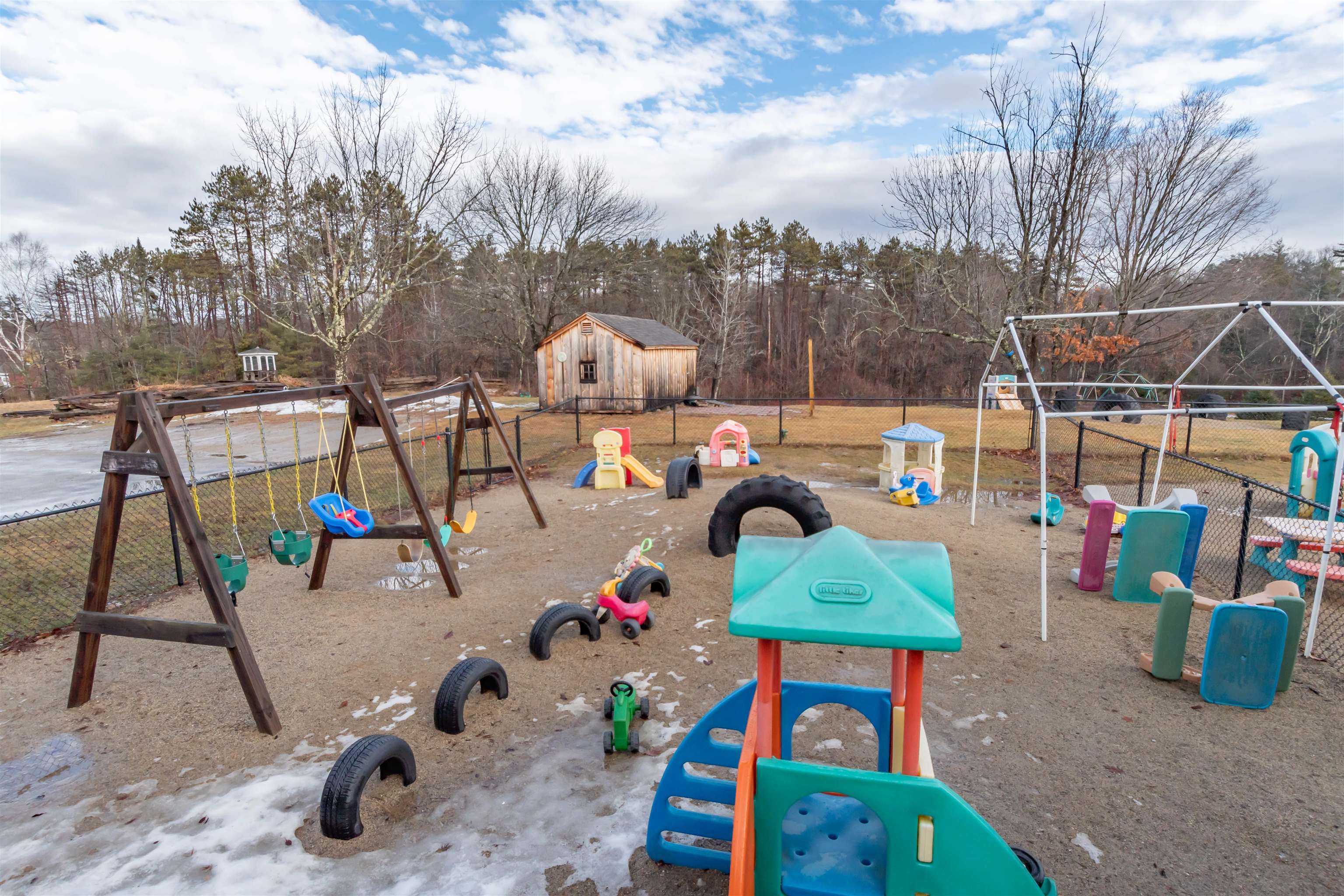 Homes for sale in Weare, NH | 92 Woodbury Rd, Weare, NH 03281 | MLS# 5026476