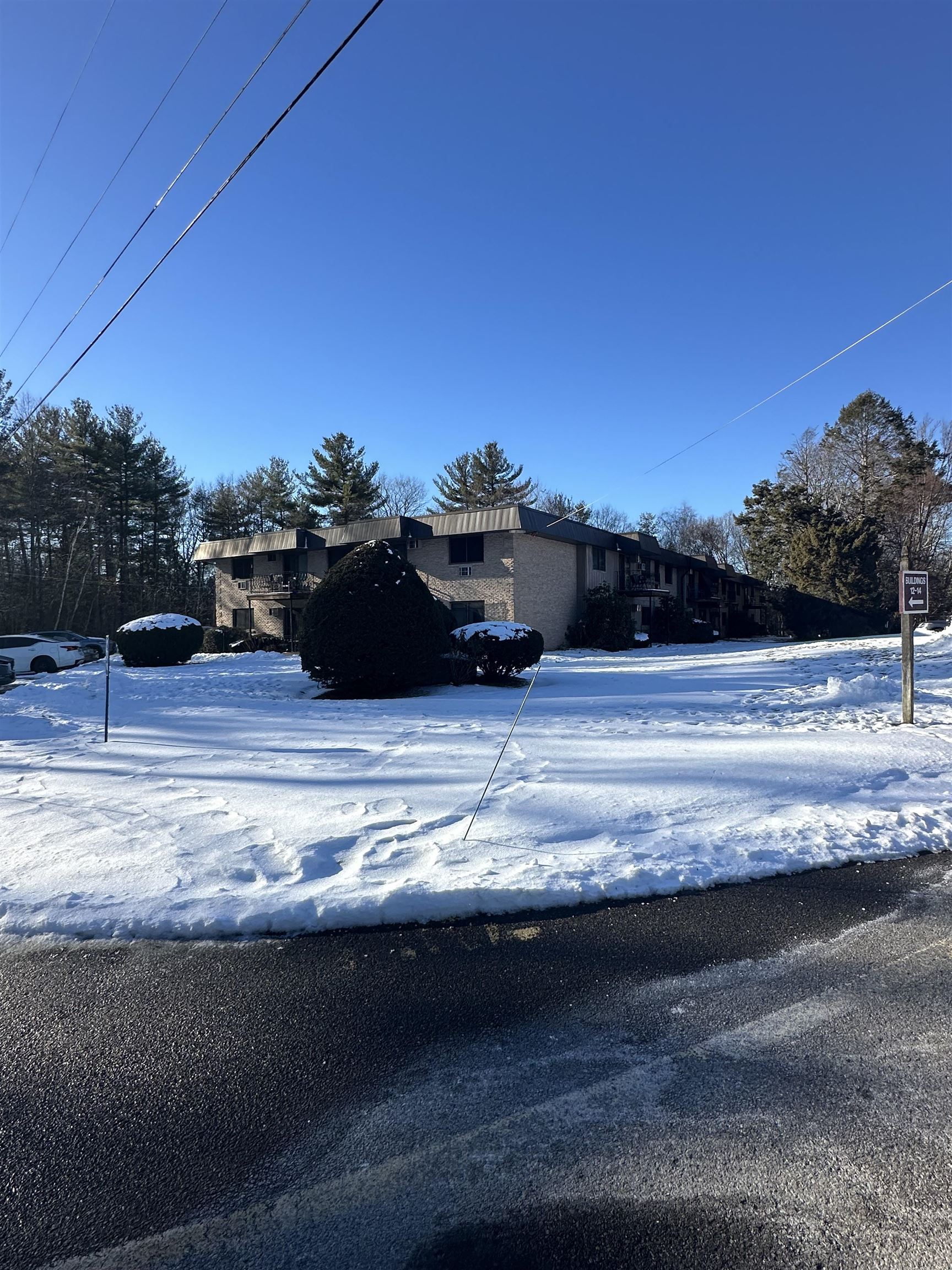 MLS 5028039: 14 Strawberry Bank Road-Unit 2, Nashua NH