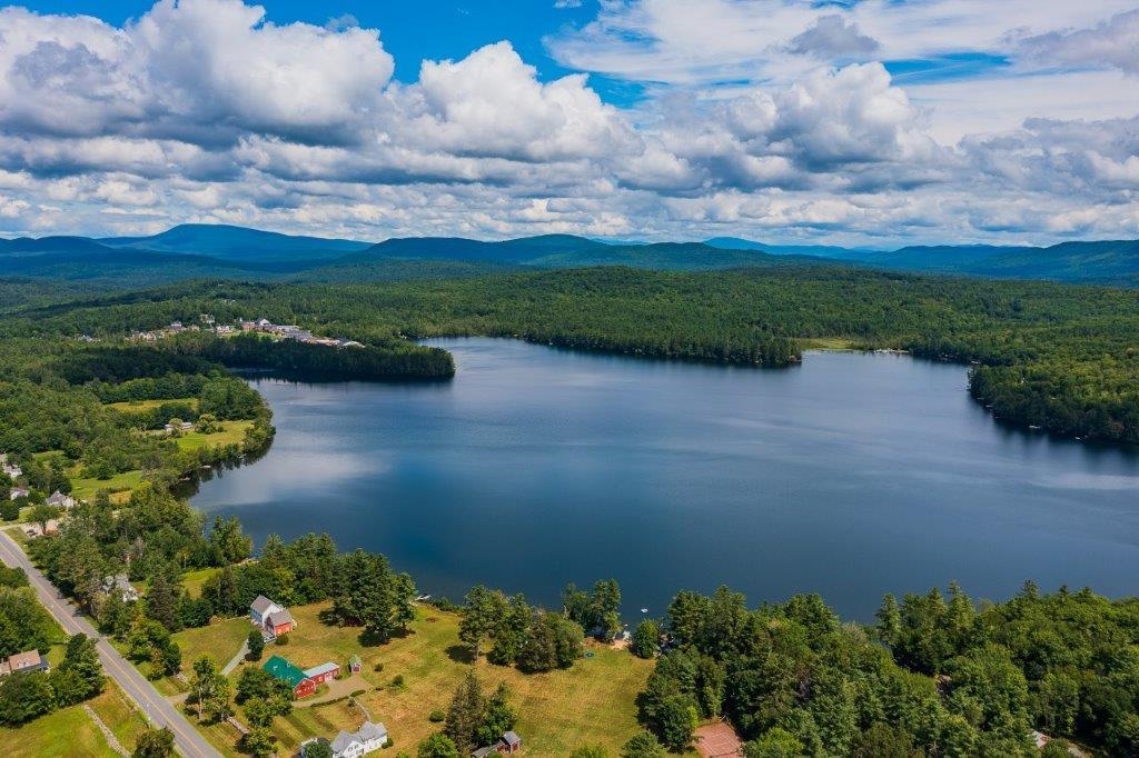 Canaan Street Lake 22718480