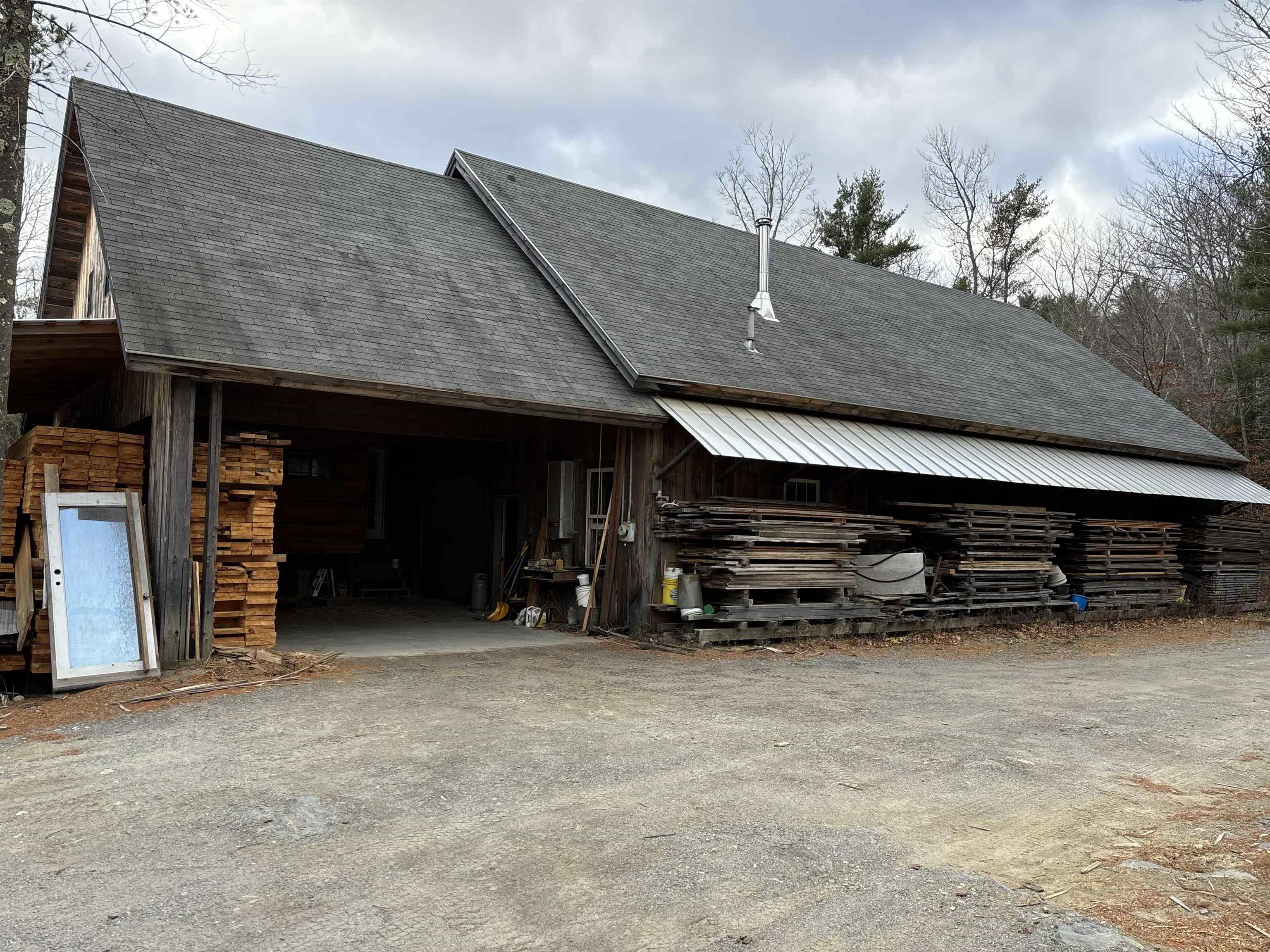 Homes for sale in Putney, VT | 80 Banning Rd, Putney, VT 05346 | MLS# 5029466