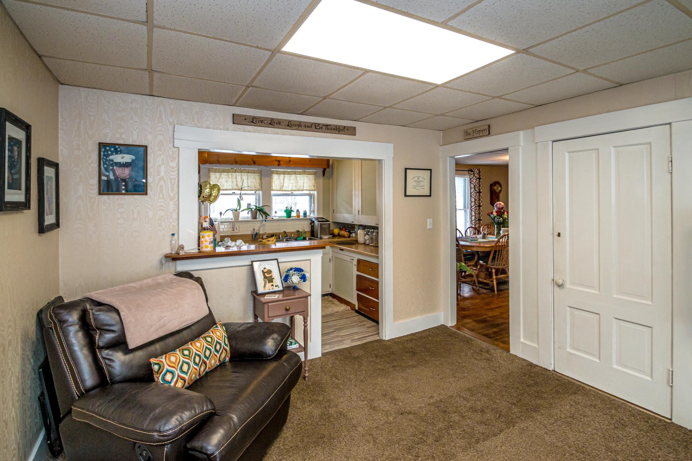 75 Elm St, Whitefield, NH 03598