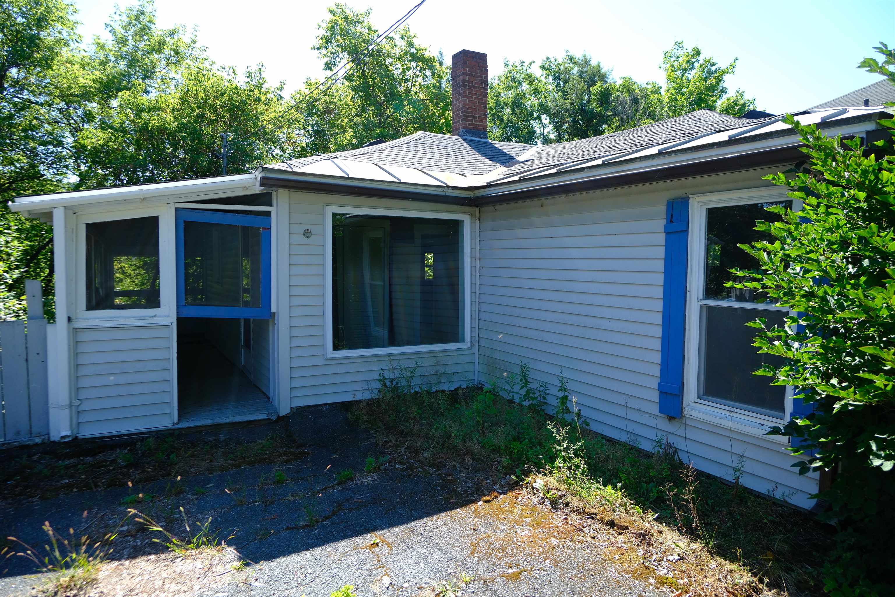 Homes for sale in St. Johnsbury, VT | 166 Hooker Hill Rd, St. Johnsbury, VT 05819 | MLS# 5029957