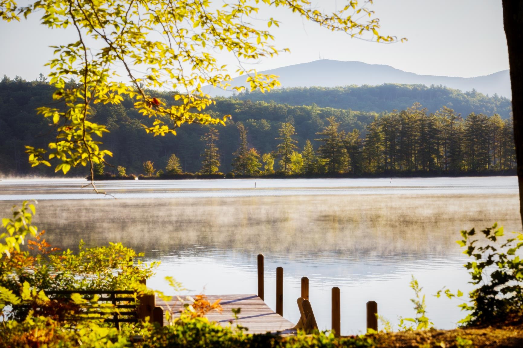 Kezar Lake and Mt. Kearsarge 22737914