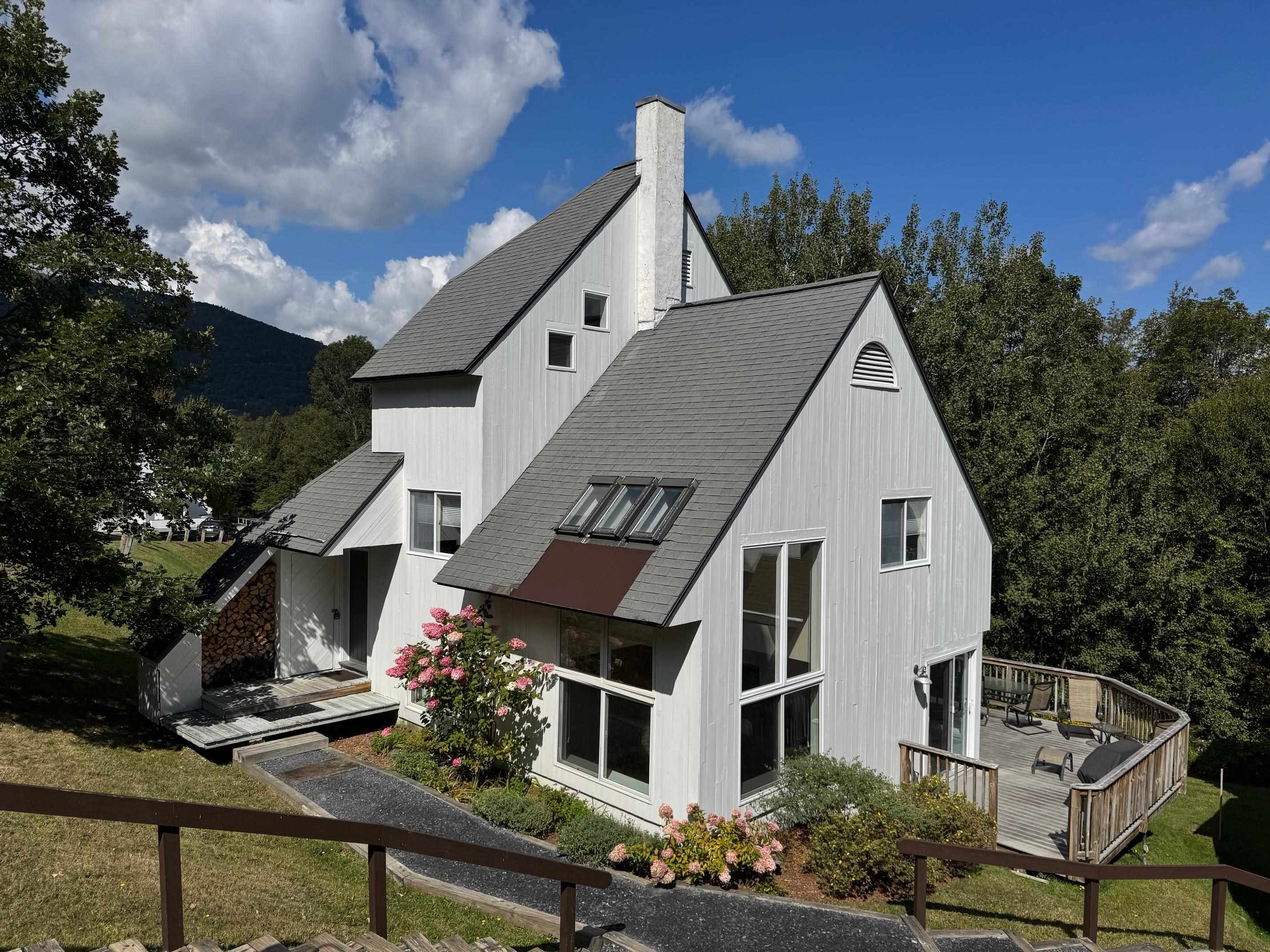 WARREN VT Condo for sale $$695,000 | $453 per sq.ft.