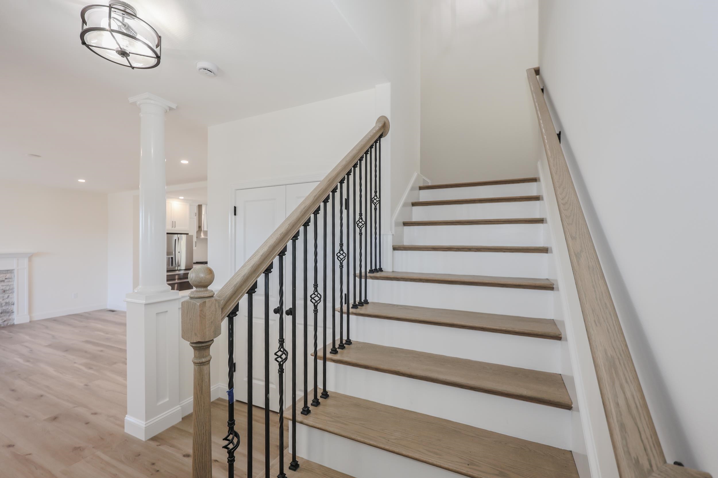 1 Tallarico St, Litchfield, NH 03052